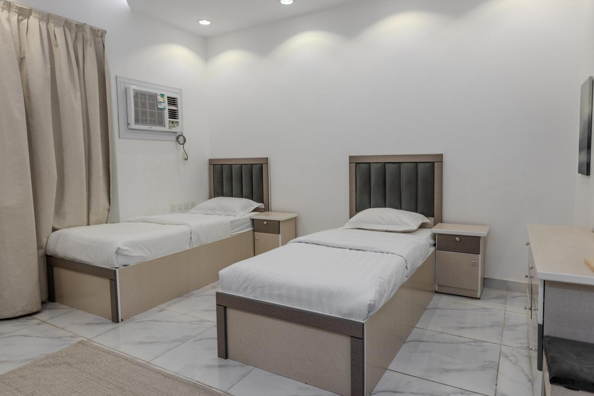 Comfortable & Big Family 10mins Drive To Al-masjid -nabawi - Nozol Noor 2 Apartment
