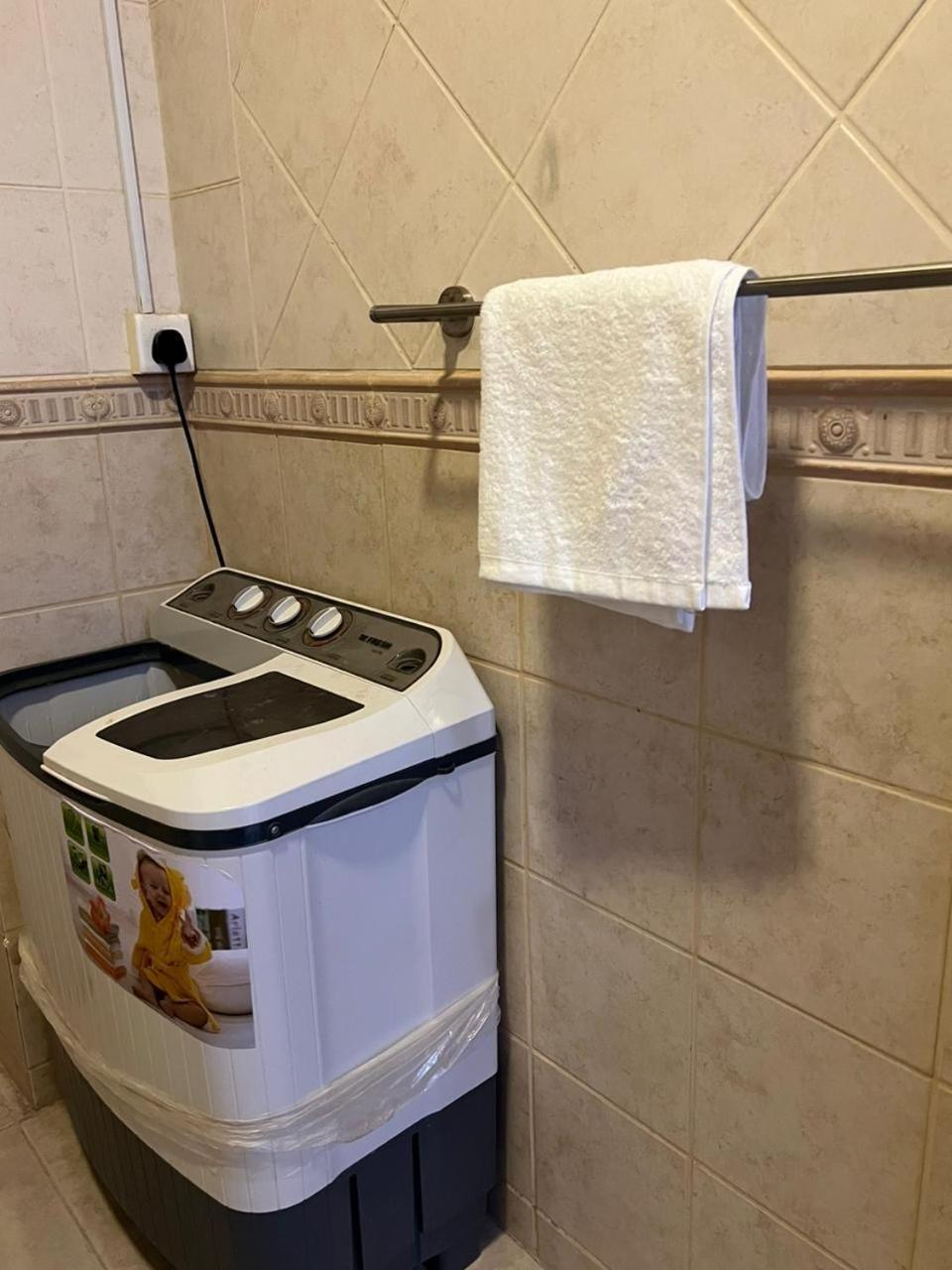 دار اليقين Apartment