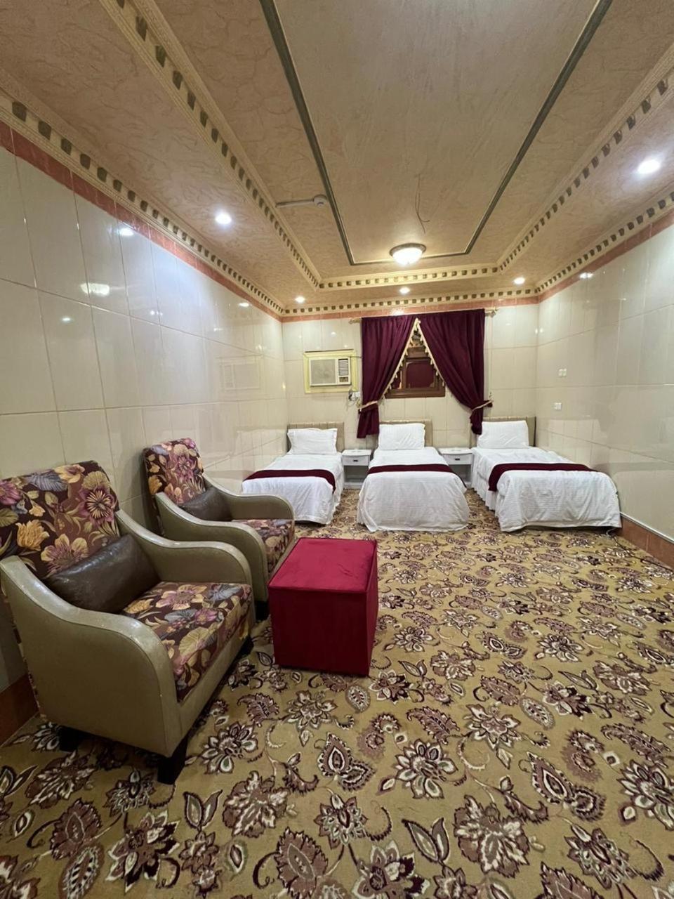 دار اليقين Medina