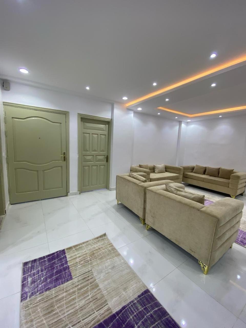 شقة ٢ Apartment *
