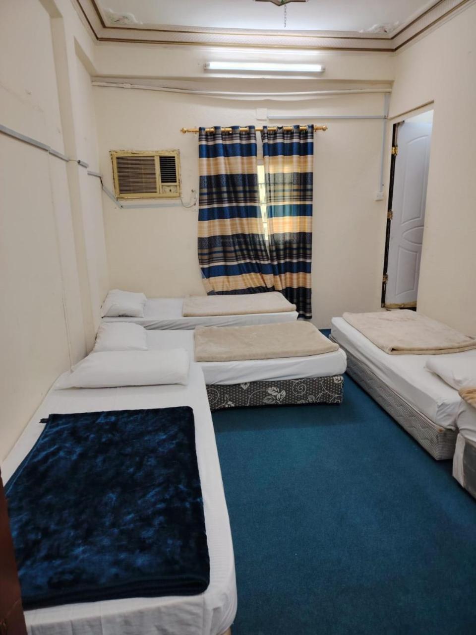 البديل الاول 1 Homestay *