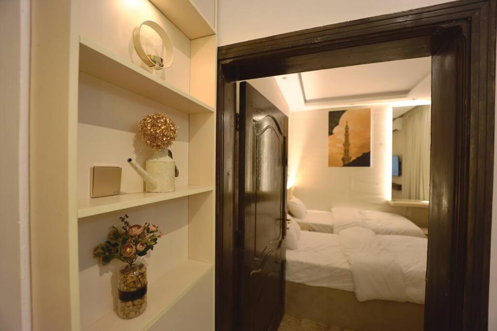 Apartment شقة بتصميم انيق وغرفتين نوم
