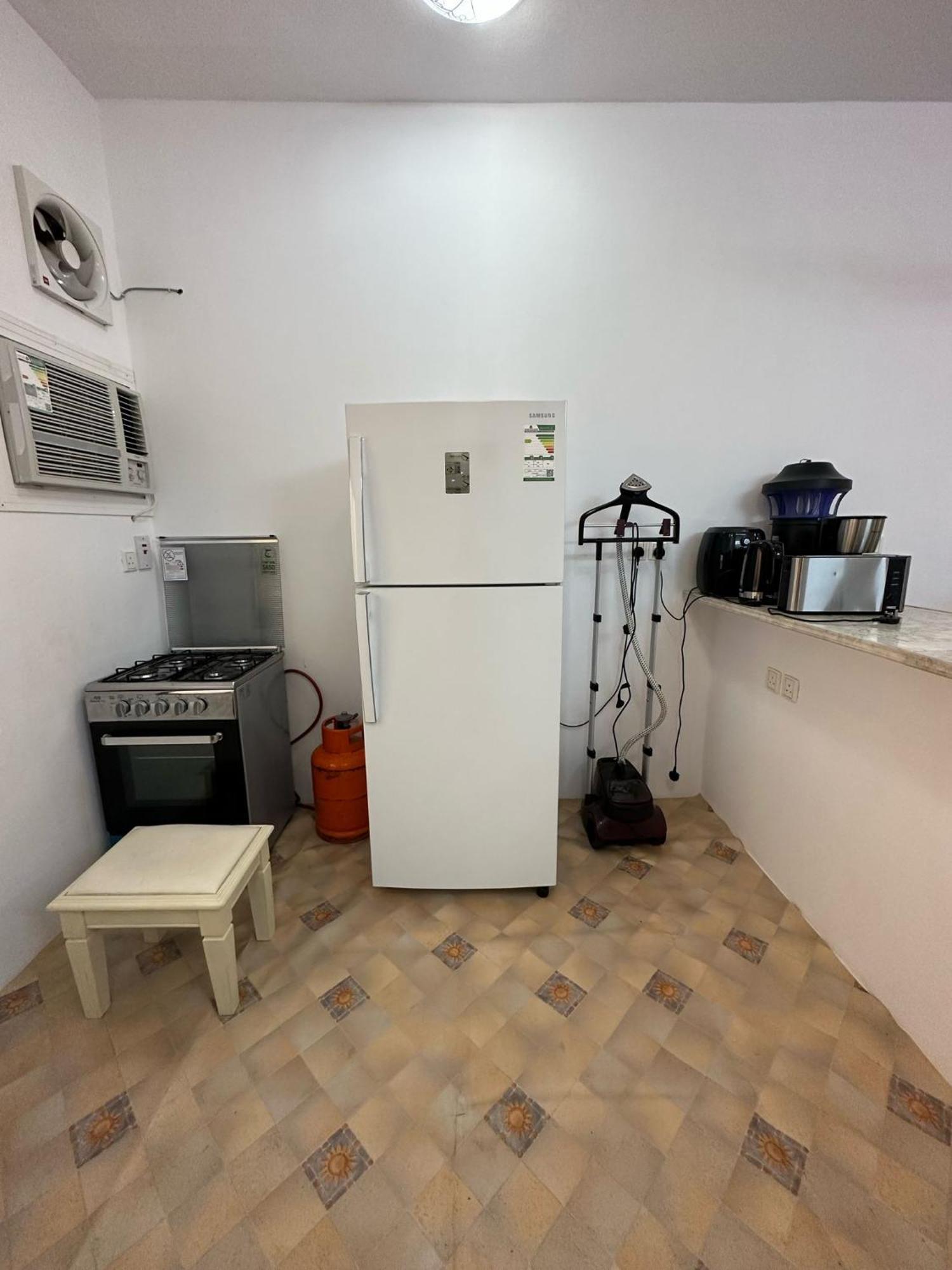 مفروشة تبعد عشر دقايق بالسيارة عن الحرم Apartment