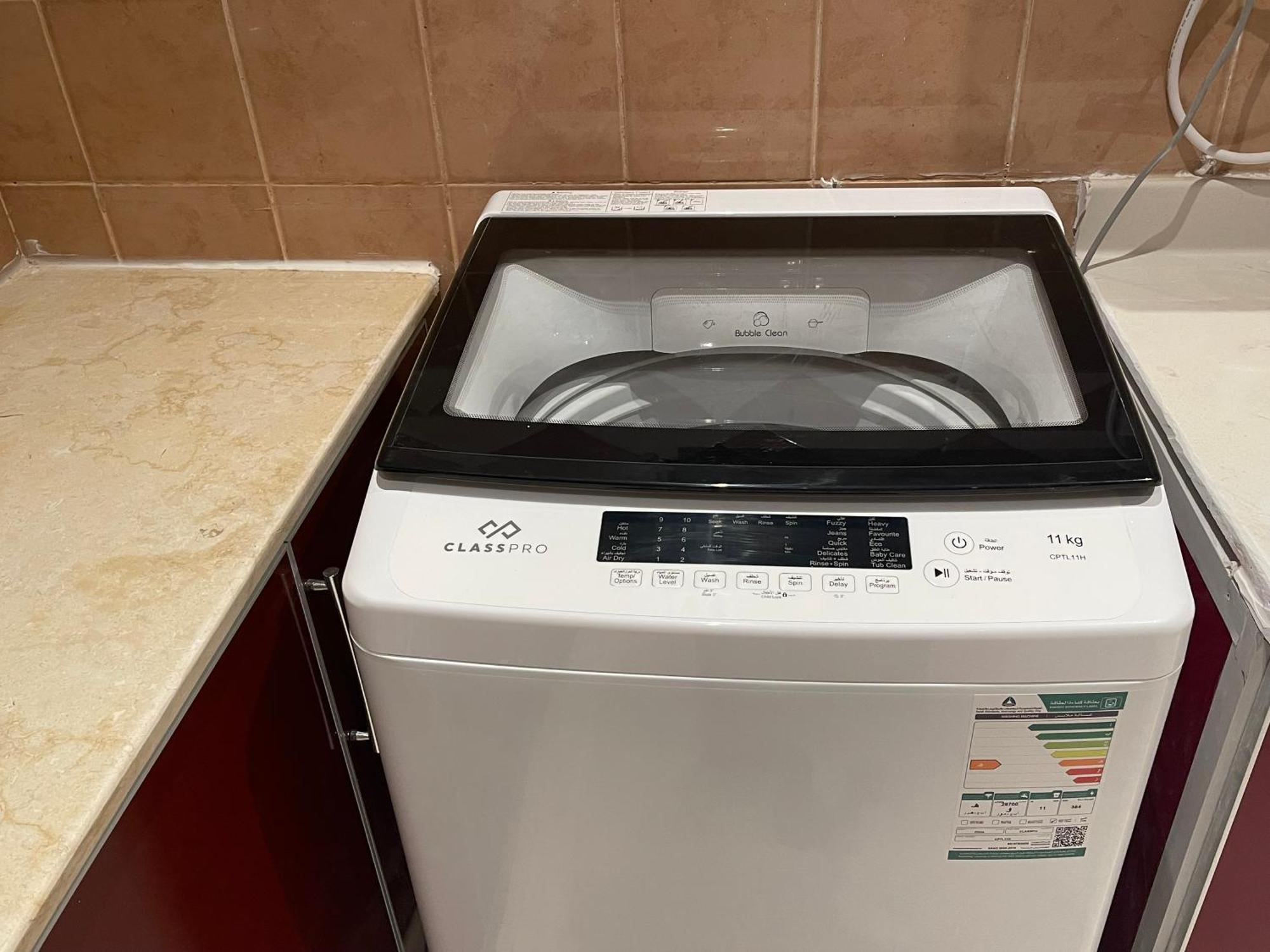 Apartment شقة فندقية مميزة من غرفتين وصالة ومطبخ *
