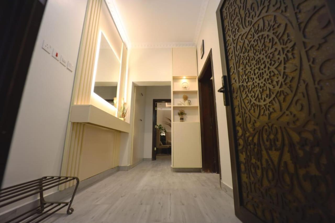 Apartment شقة بتصميم انيق وغرفتين نوم