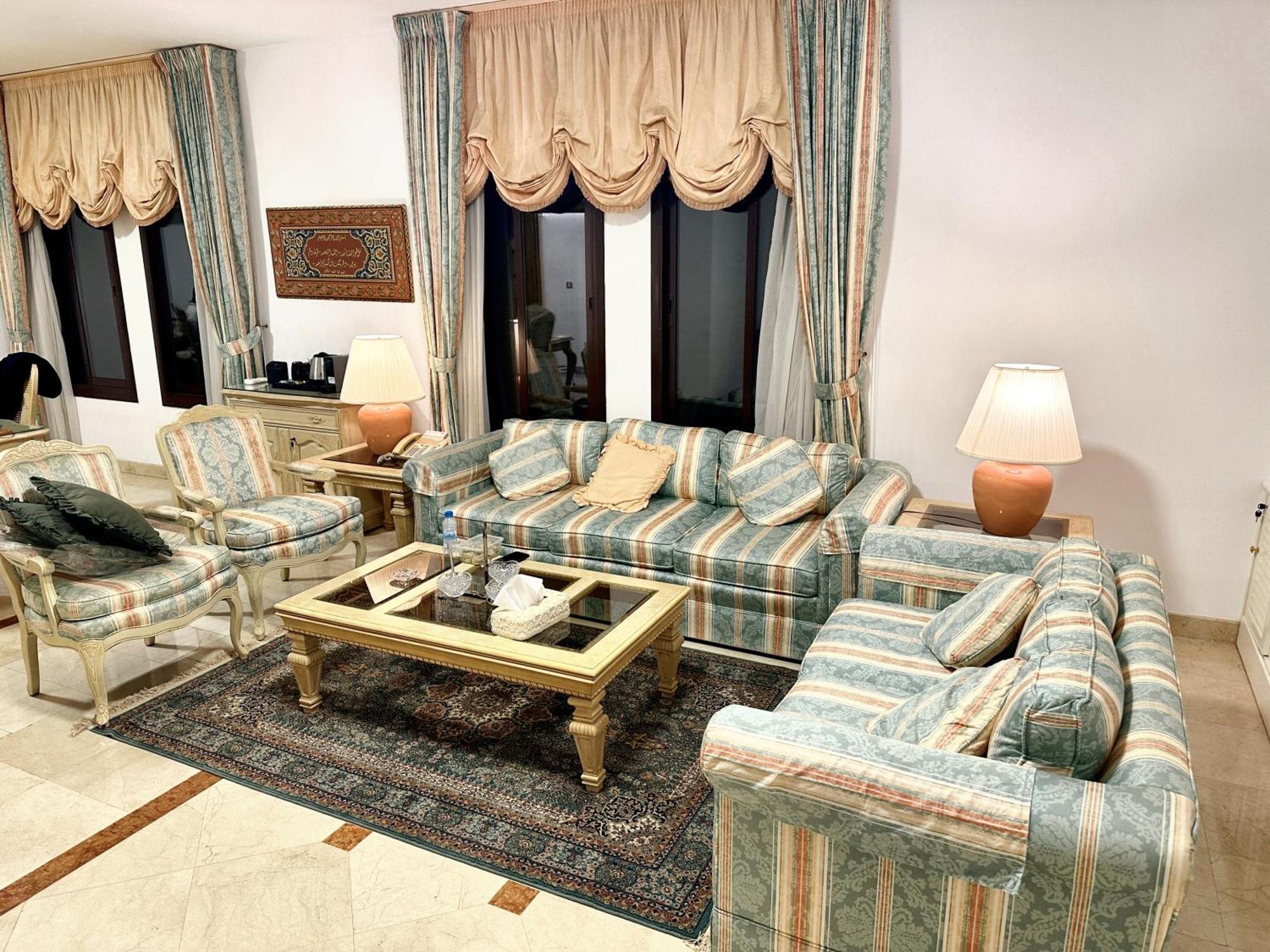 Dar Kholoud Taibah Luxury - Masjid Nabawi Steps Away *