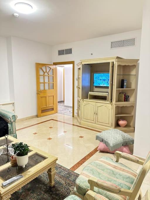 Dar Kholoud Taibah Luxury - Masjid Nabawi Steps Away Apartment