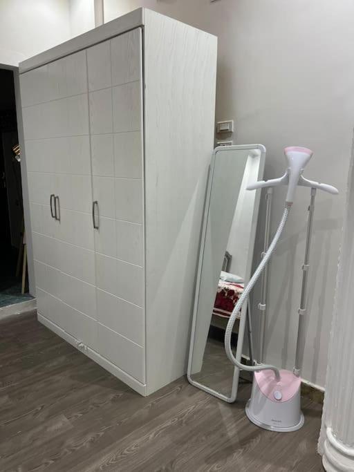 Apartment Family Unit 1km Distance To Masjid Nabawi Pbuh Private Place And Make Sure To Confirm After Booking خاص اتواصل بعد الحجز لتاكيد *