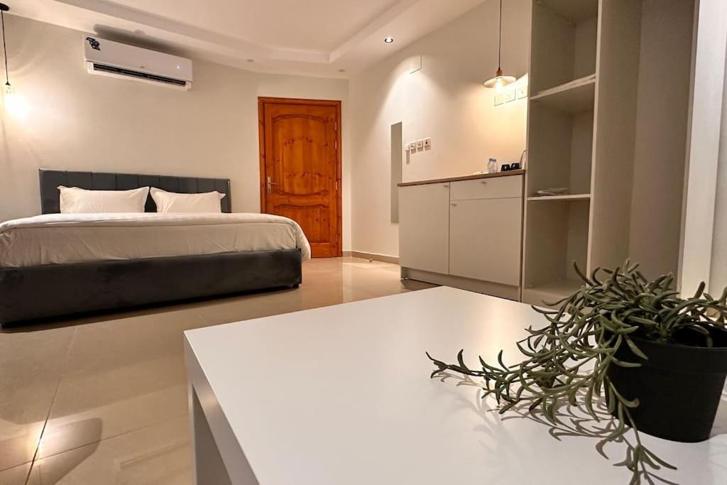 Apartment Near Masjid Nabawi 5-3 Min By Car 20-25 Walking Gf1 Medina