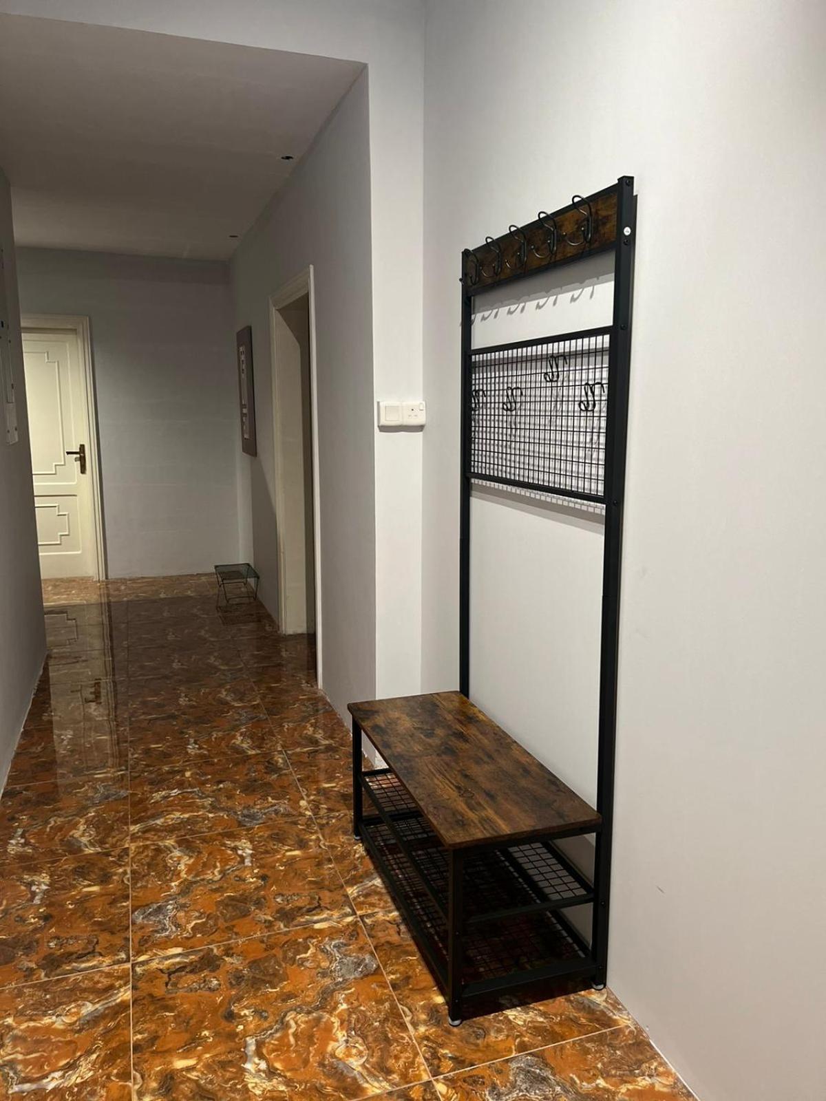 Al Salehiyah 2 Apartment *