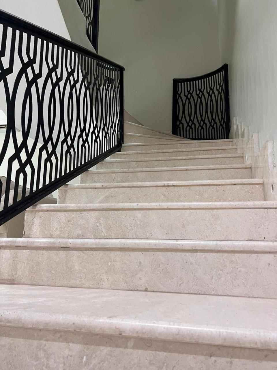 Apartment شوران