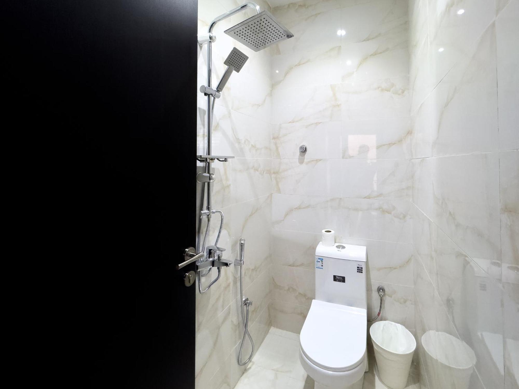Al-jamwaut A - Nozol Noor 5 * Medina
