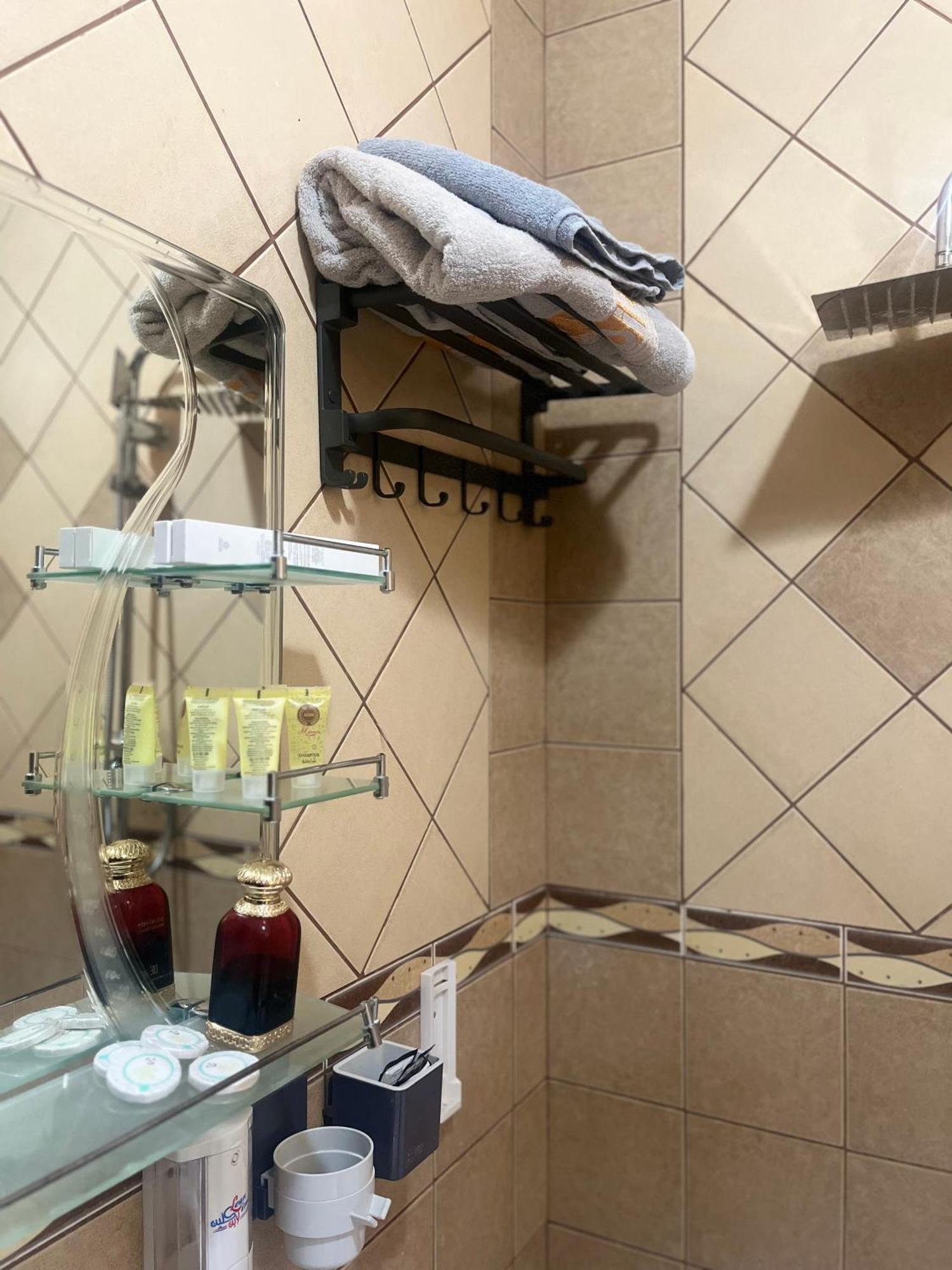 Apartment الدار الجميلة دار هند تبعد عن الحرم 12 دقيقة *