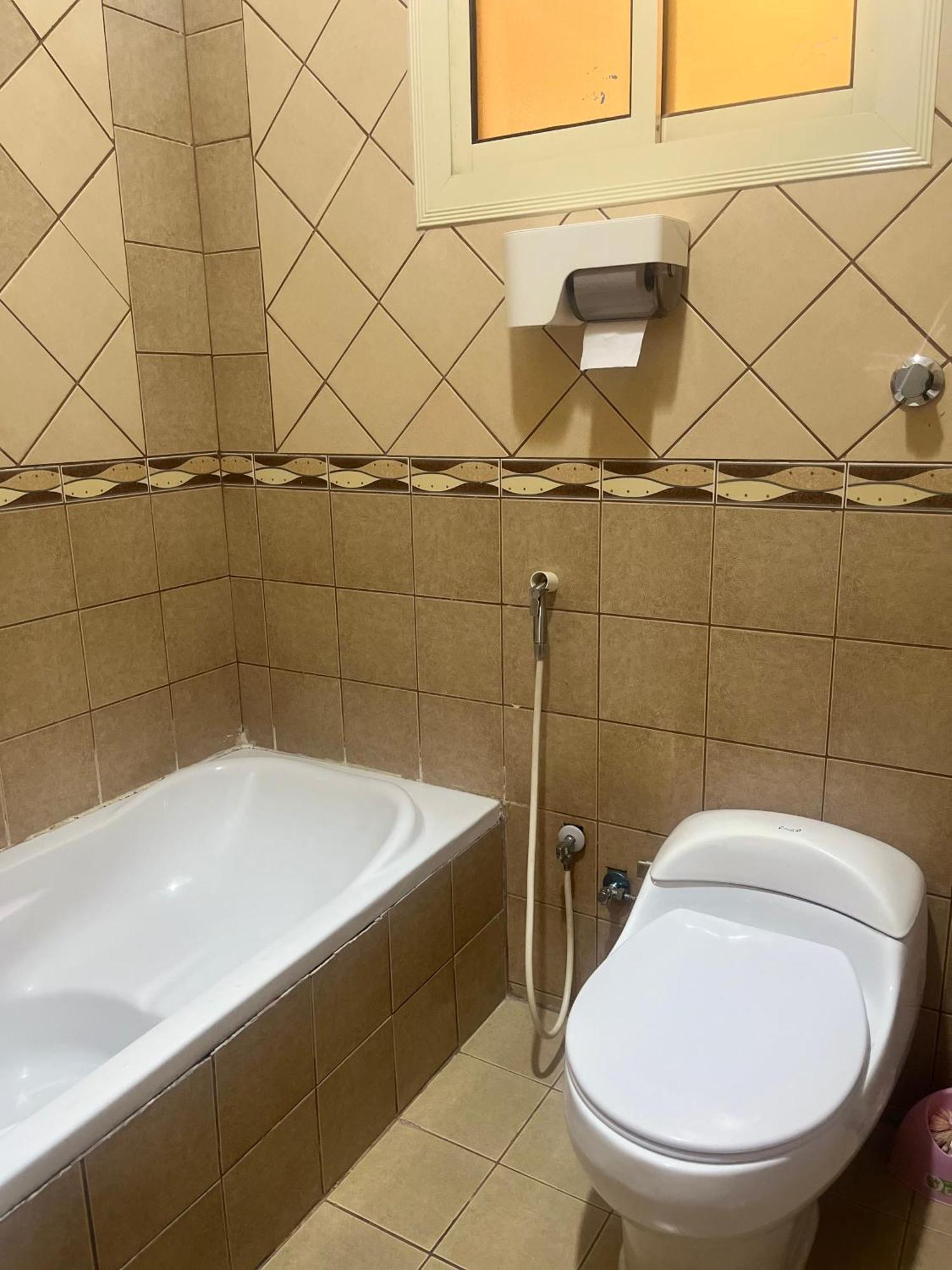الدار الجميلة دار هند تبعد عن الحرم 12 دقيقة Apartment *