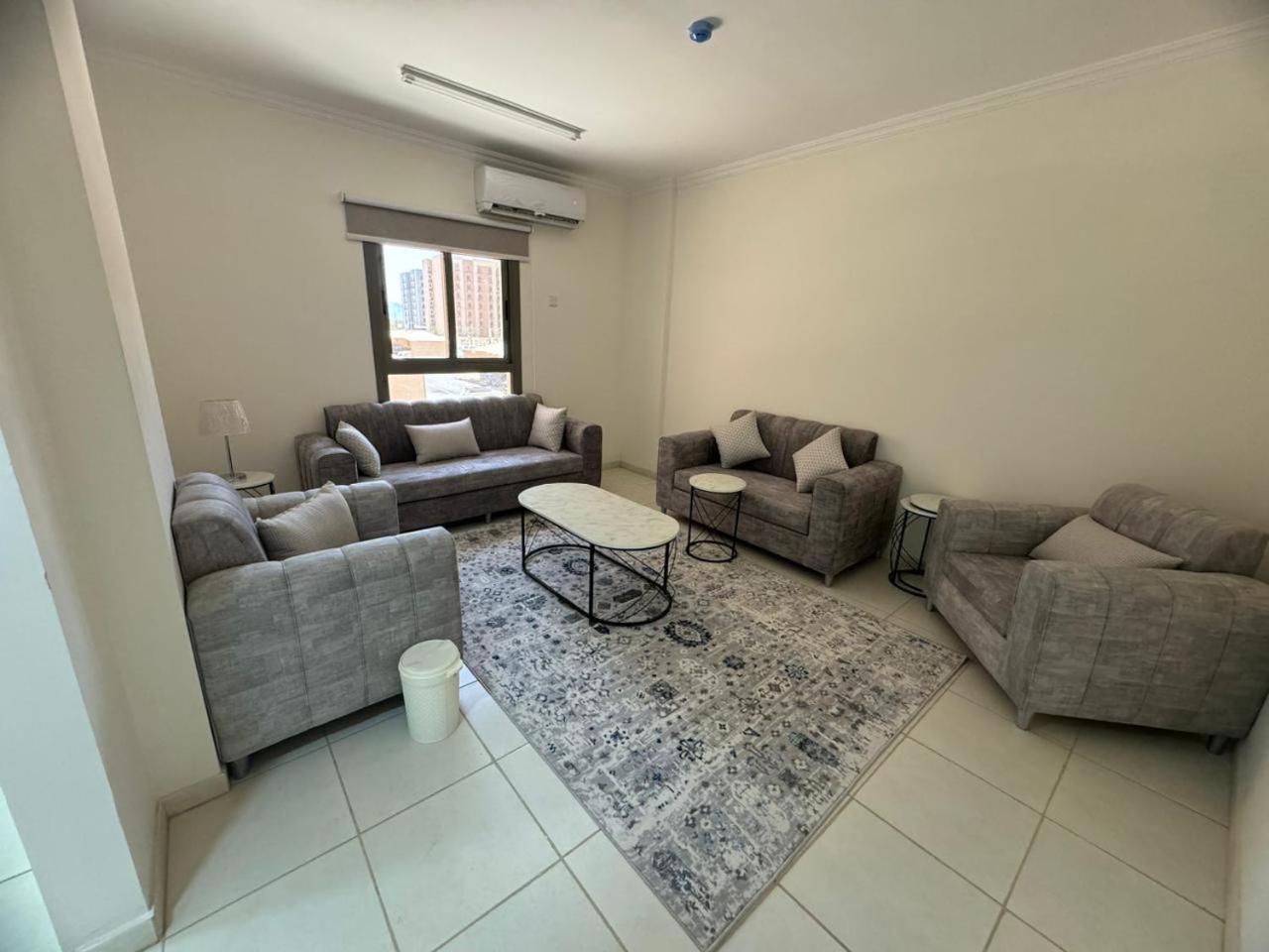 مجموعة الجوار السكني D1 D *