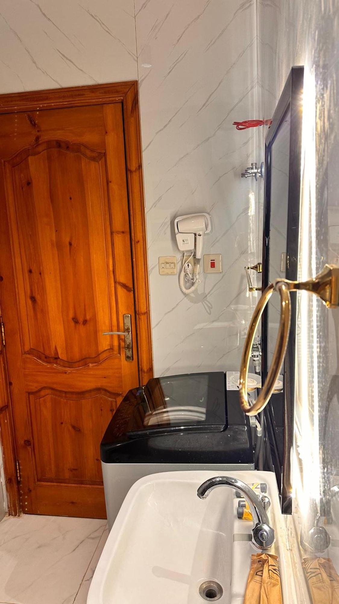 Apartment بغرفتي نوم قرب المسجد النبوي 105 دخّول ذاتي Self Check In