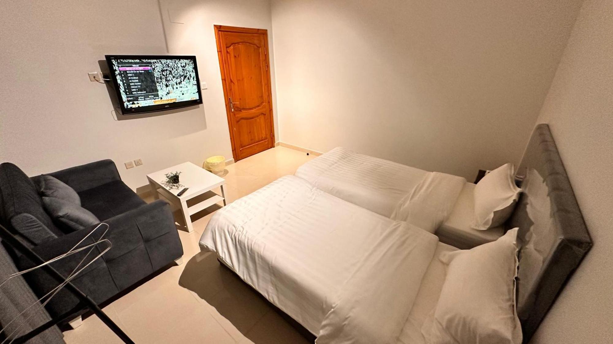 Apartment بغرفتي نوم قرب المسجد النبوي 105 دخّول ذاتي Self Check In *