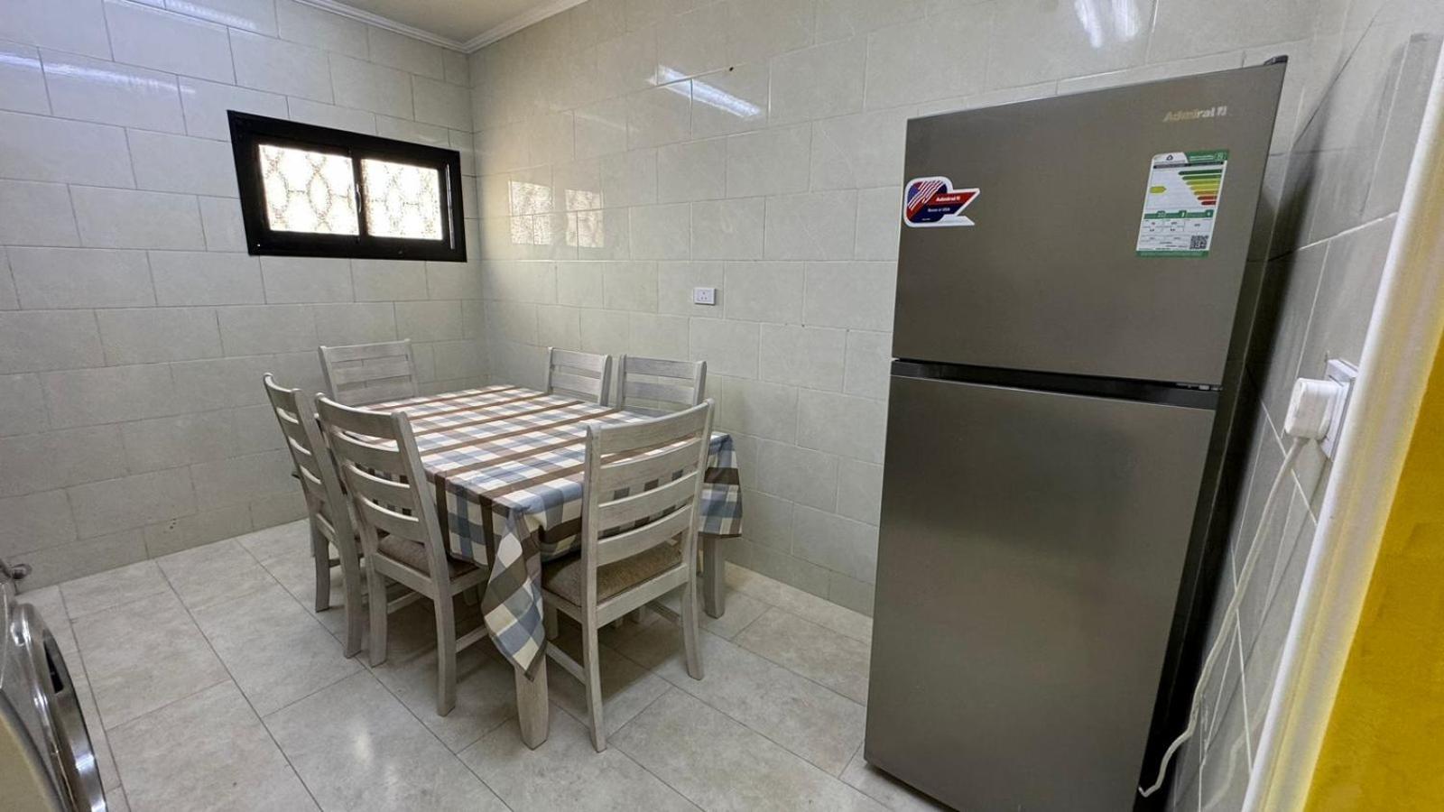 شقة ود طيبة المخدومة Wed Taibah Apartment *