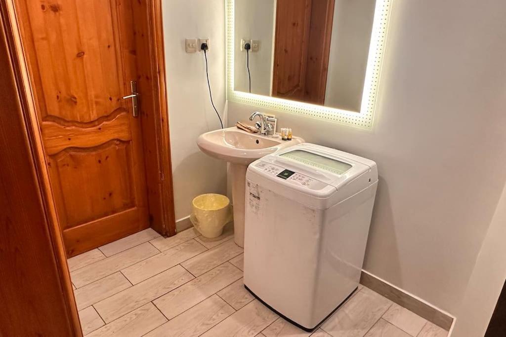 Apartment Near Masjid Nabawi 5-3 Min By Car 20-25 Walking Gf1