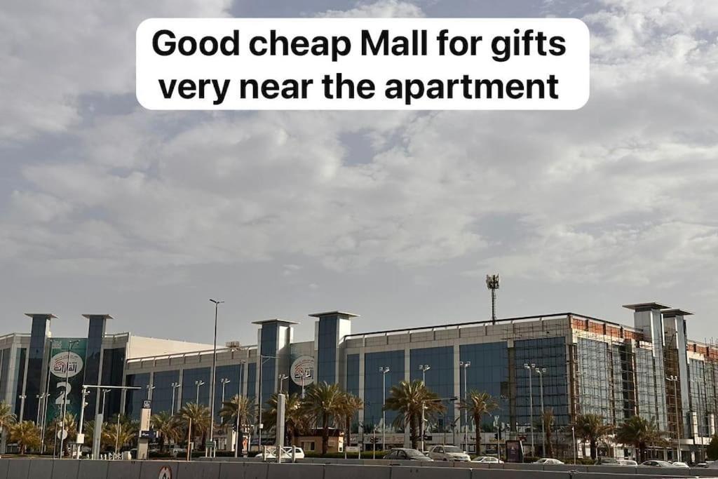 Near Masjid Nabawi 5-3 Min By Car 20-25 Walking Gf1 Medina