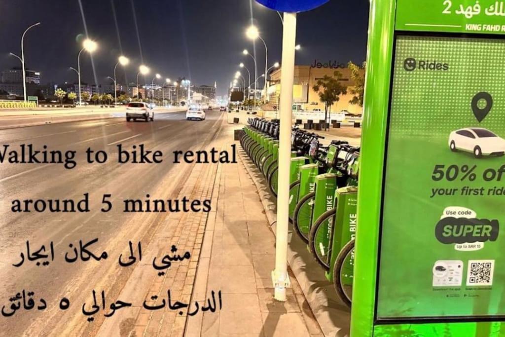 Near Masjid Nabawi 5-3 Min By Car 20-25 Walking Gf1 Apartment
