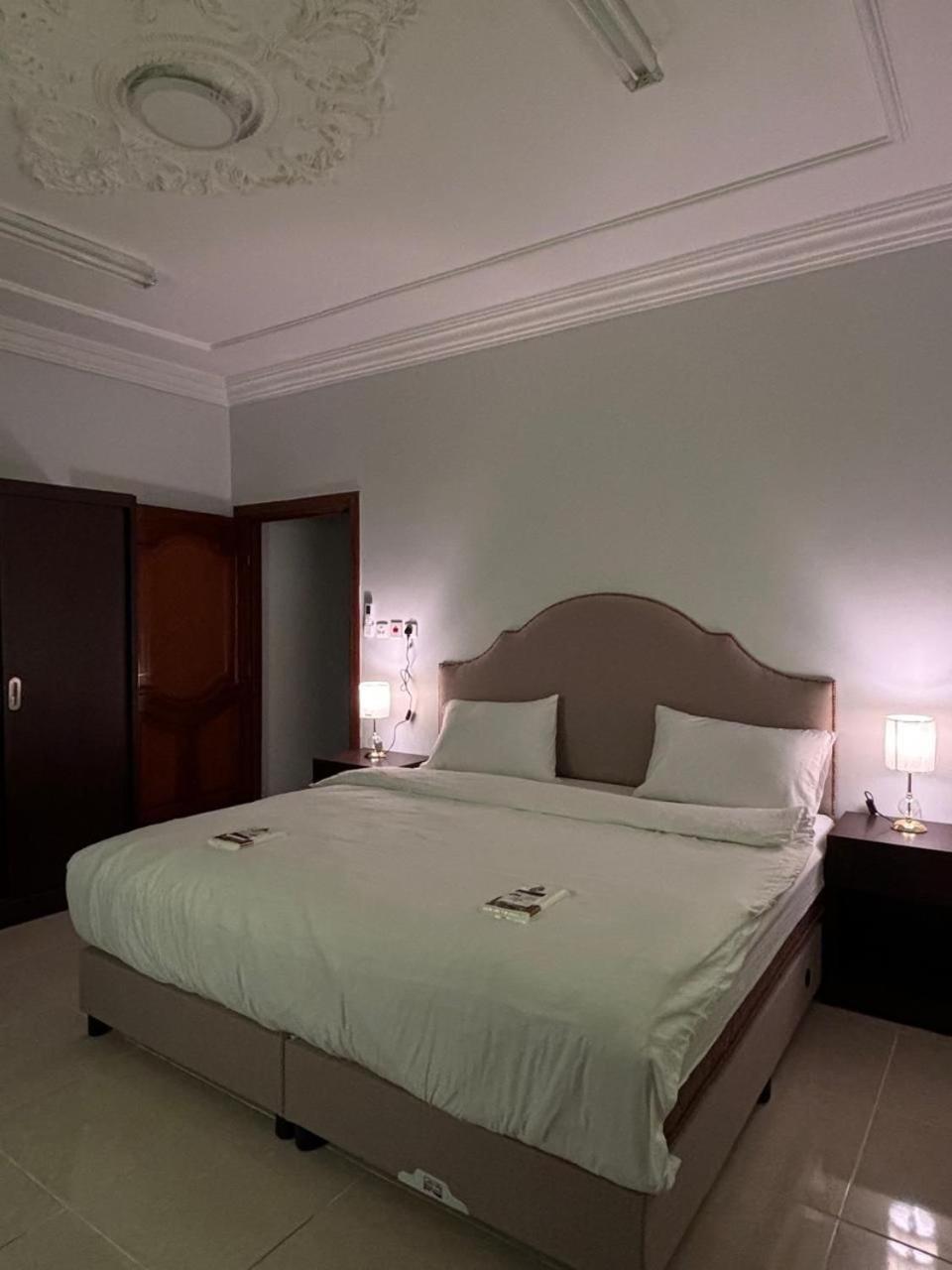 مؤثثة فاخرة Medina
