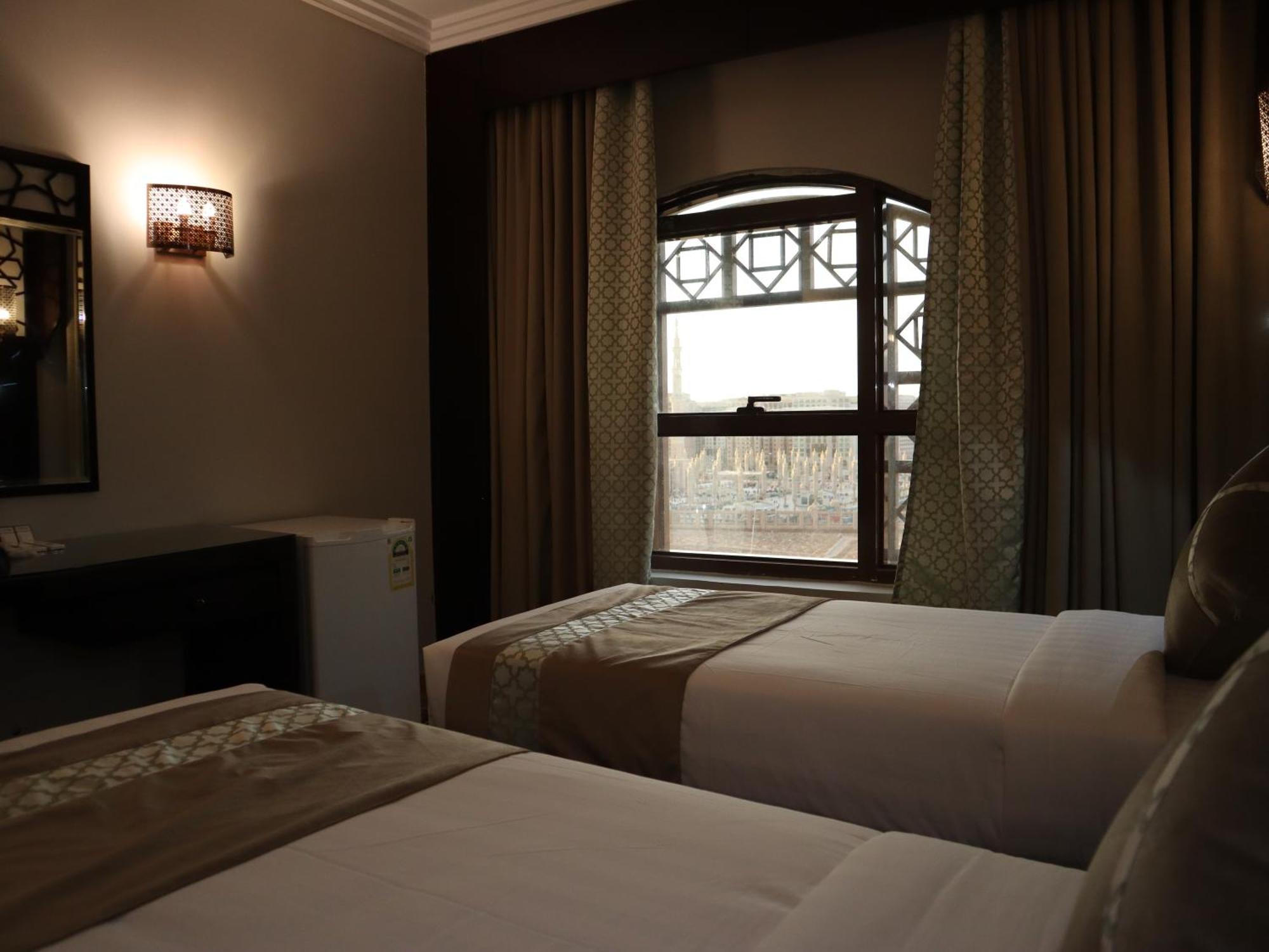 Mokhtara Plaza Hotel *