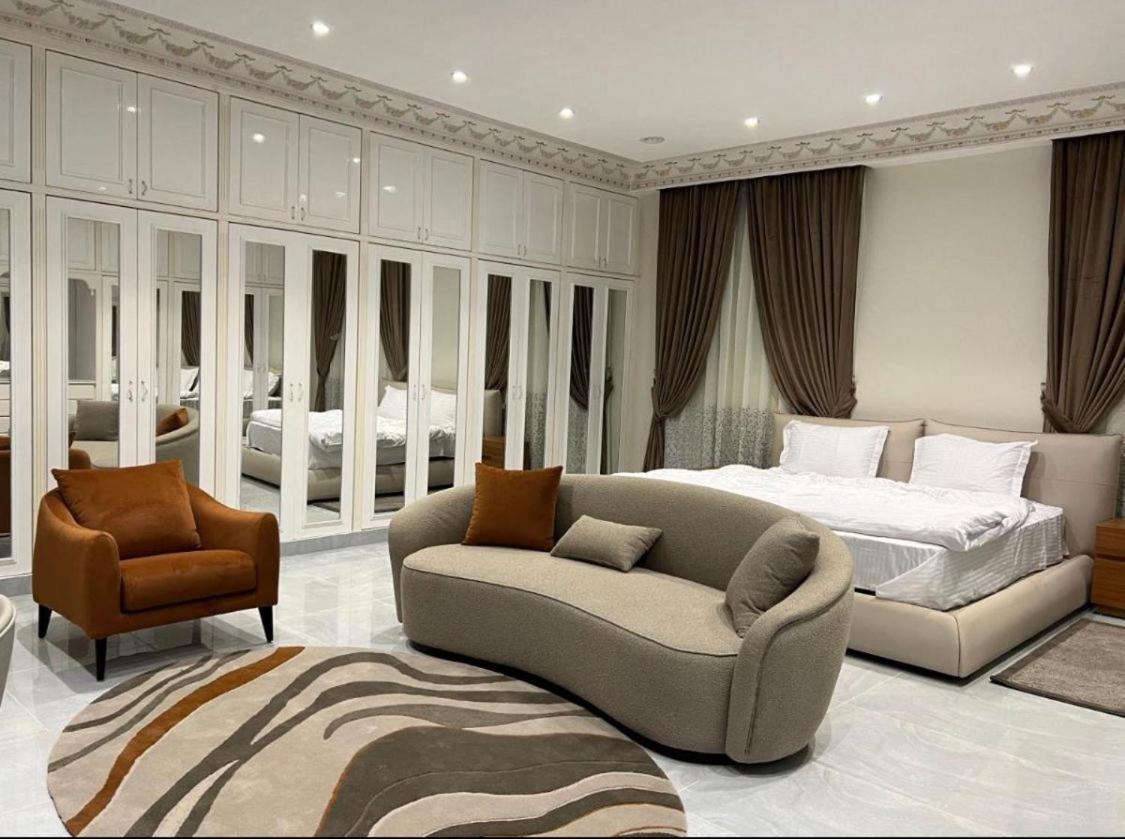 Apartment Eqamh Vip