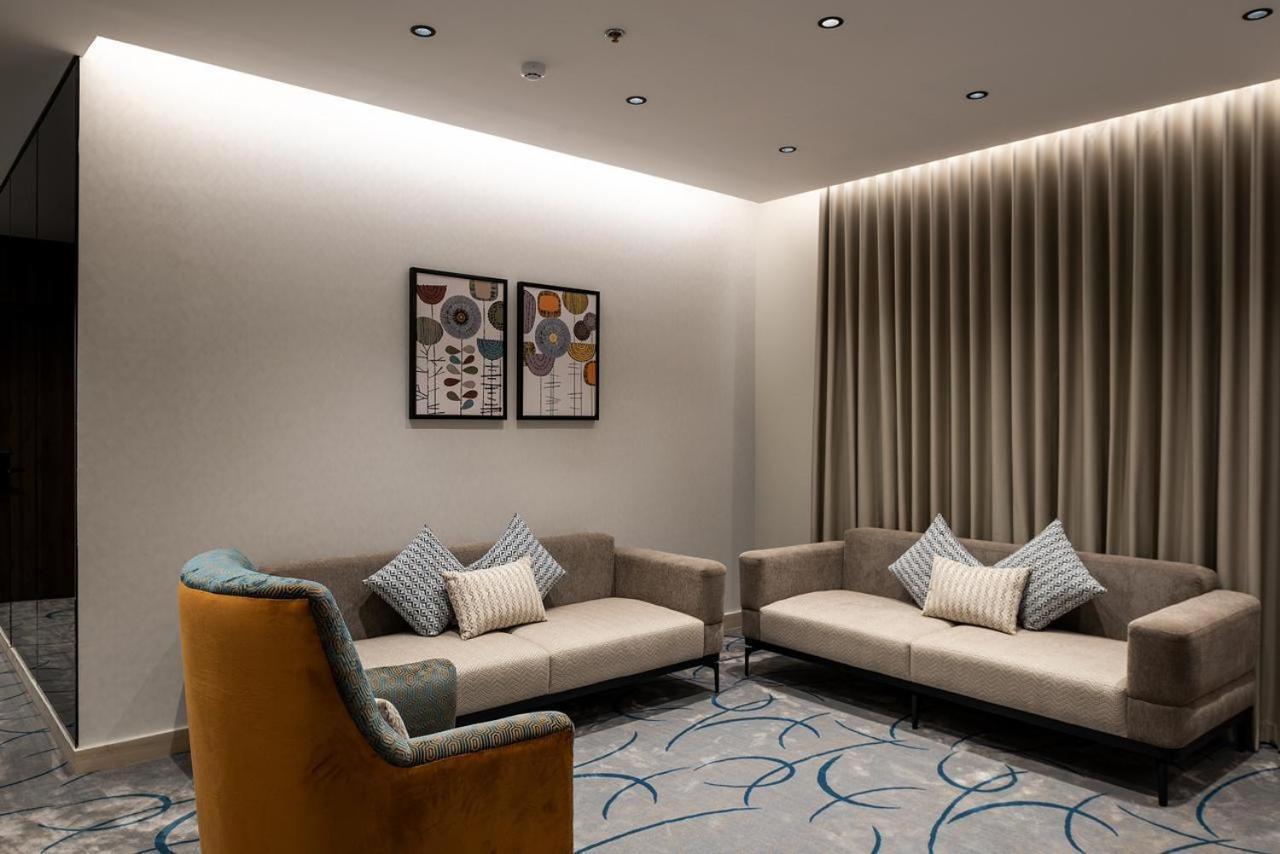 كمباوند لفيف Apartment Medina