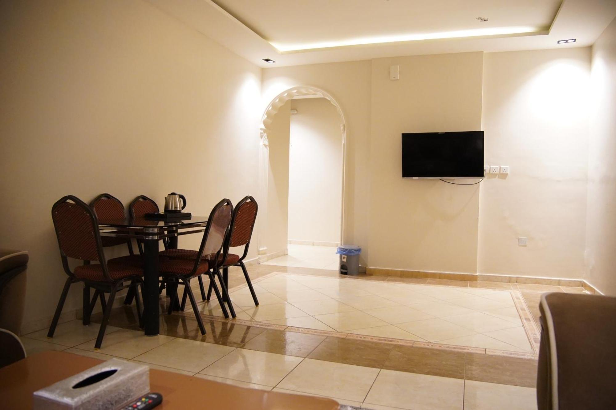 Dosh Aparthotel Medina