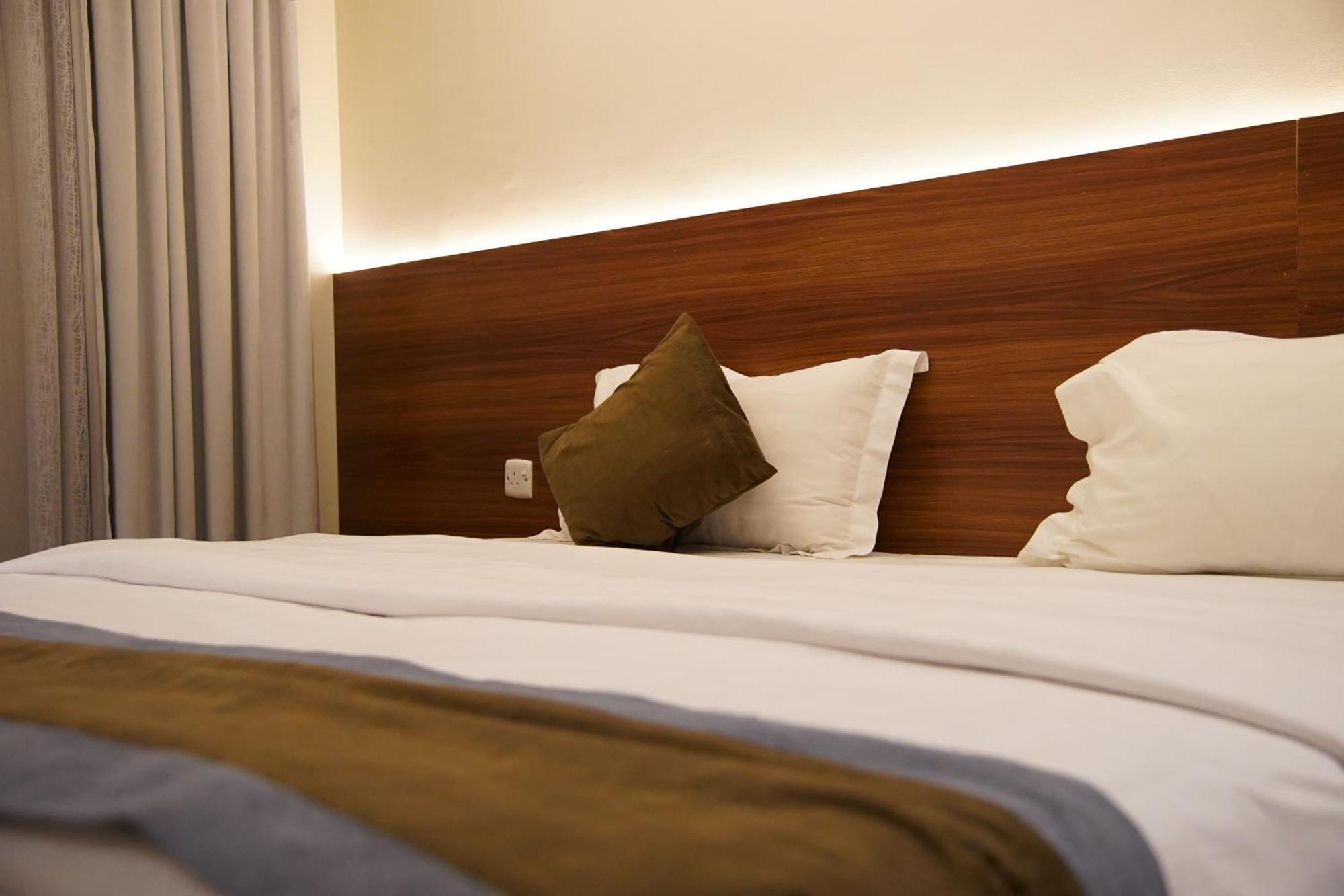 Aparthotel Dosh 3*