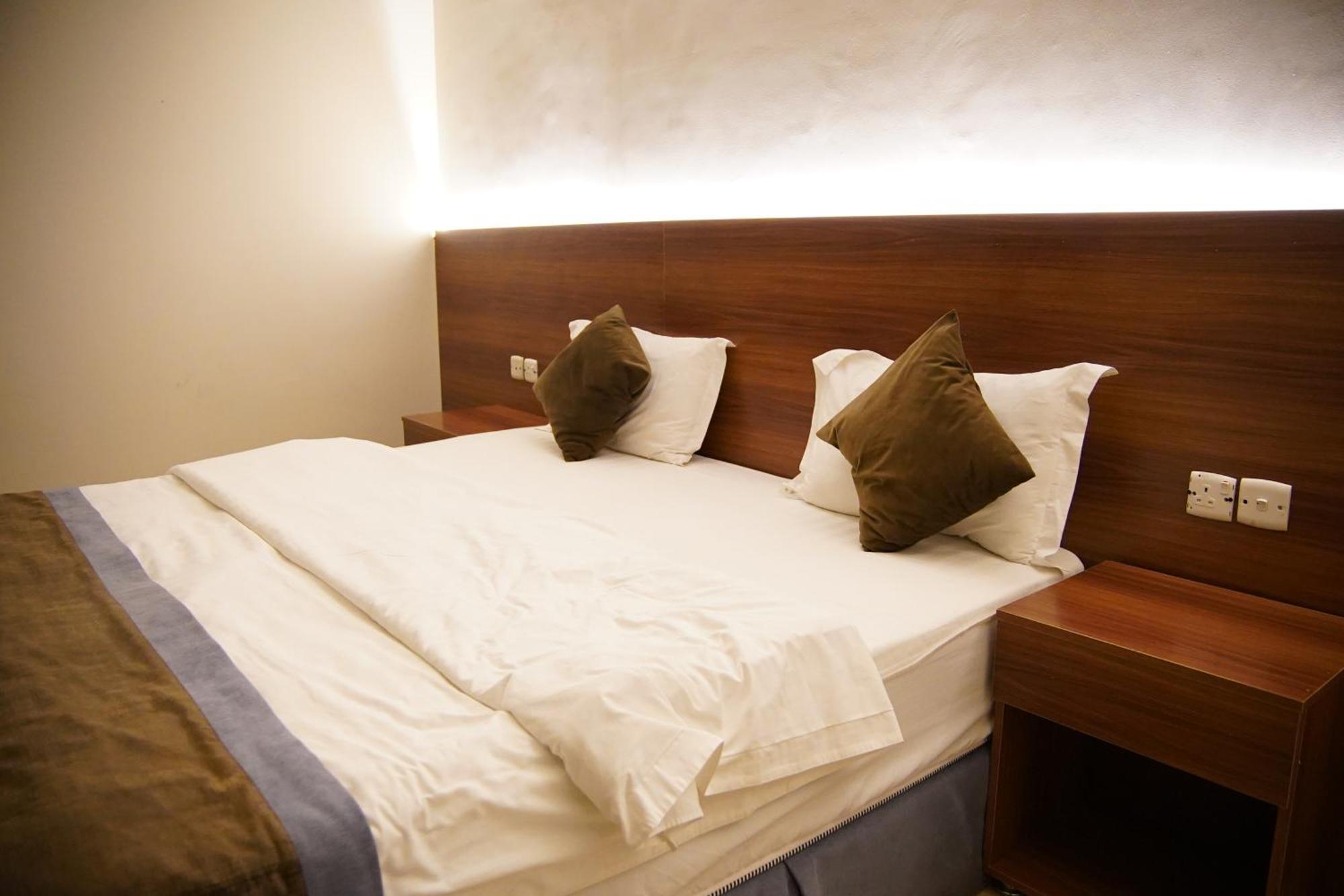 Dosh Aparthotel Medina