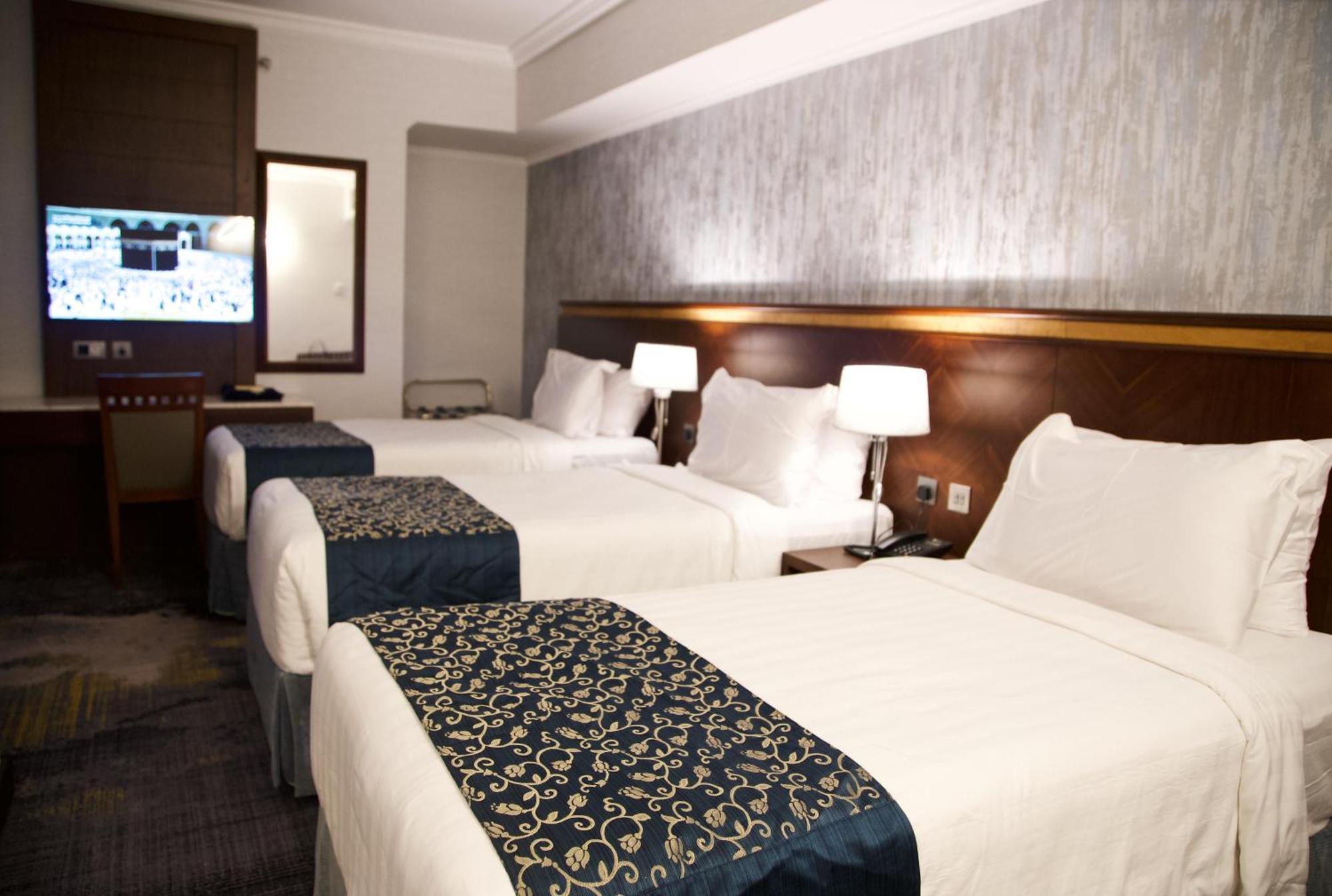 Nozol Royal Hotel