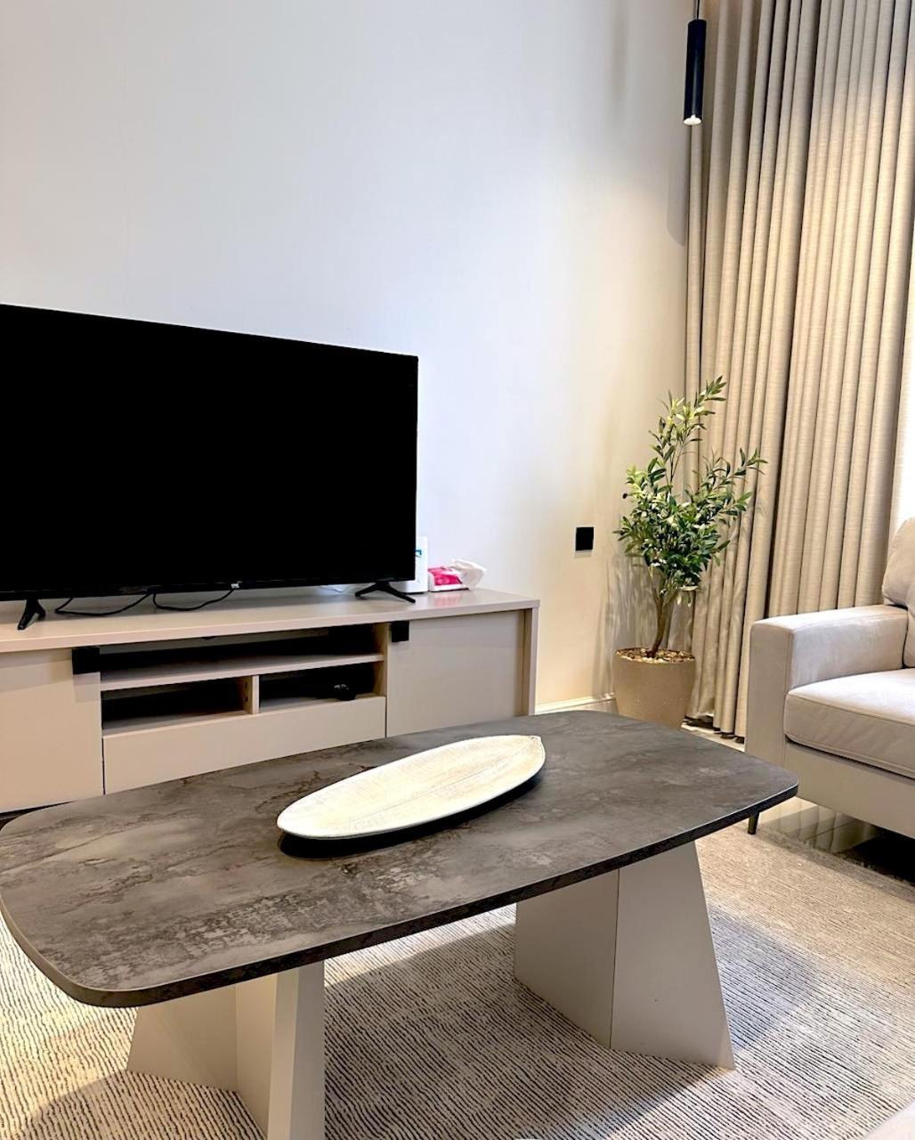 دانة هوم Apartment *