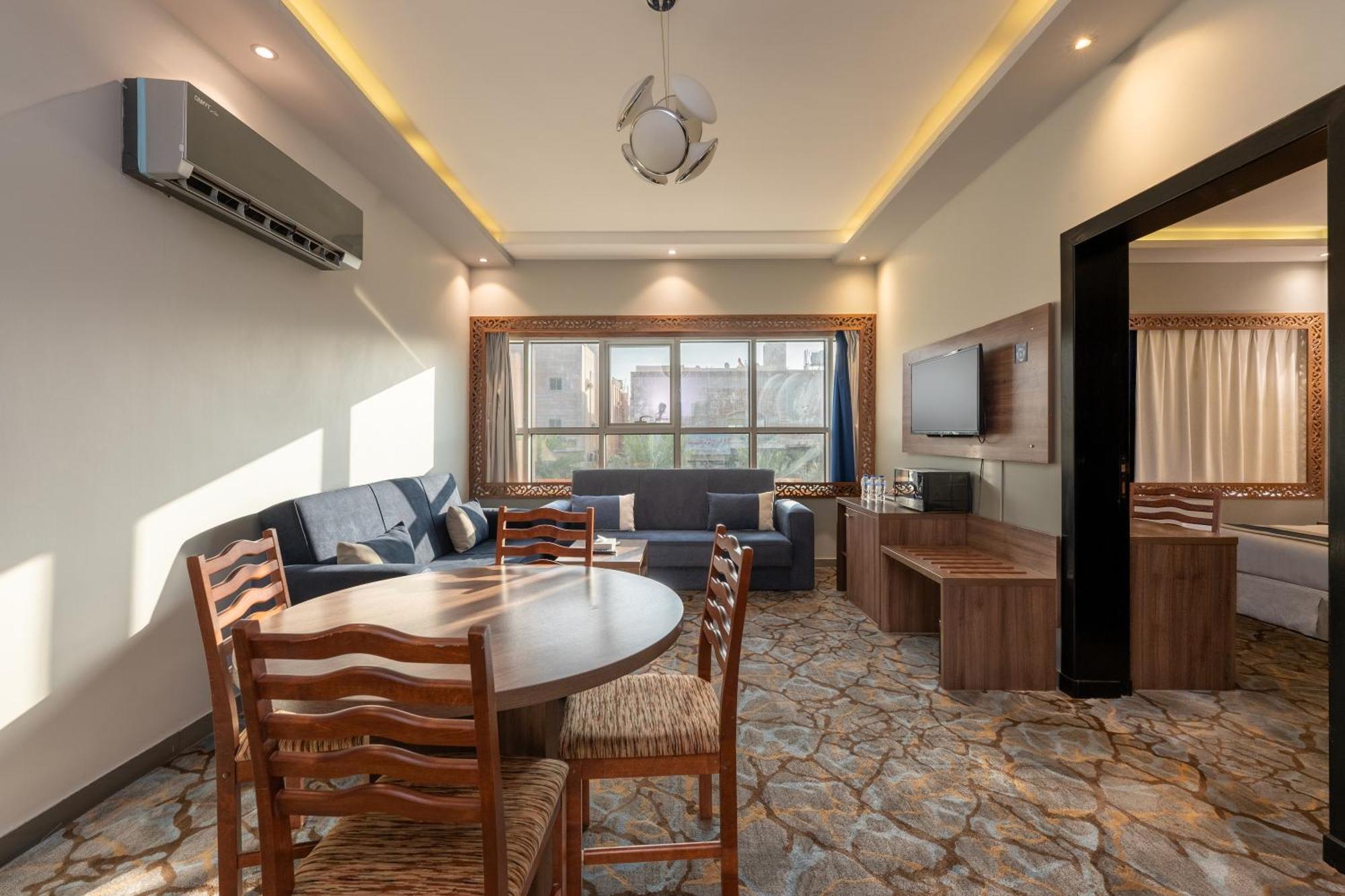 Hotel Luma 3*