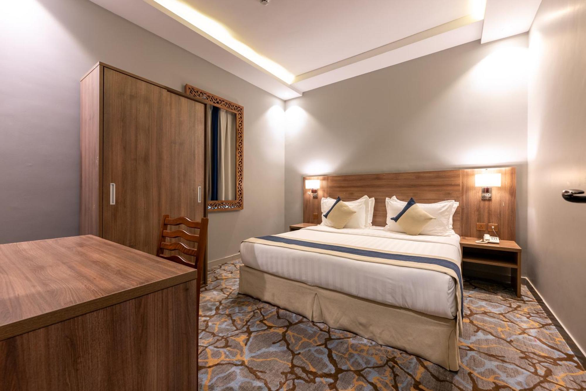 Hotel Luma 3*