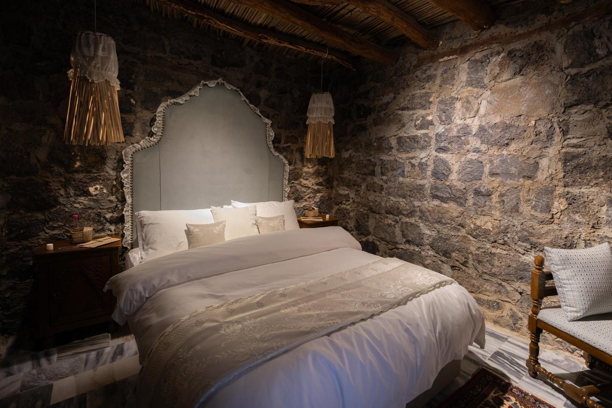 Aparthotel Anarat Boutique Medina