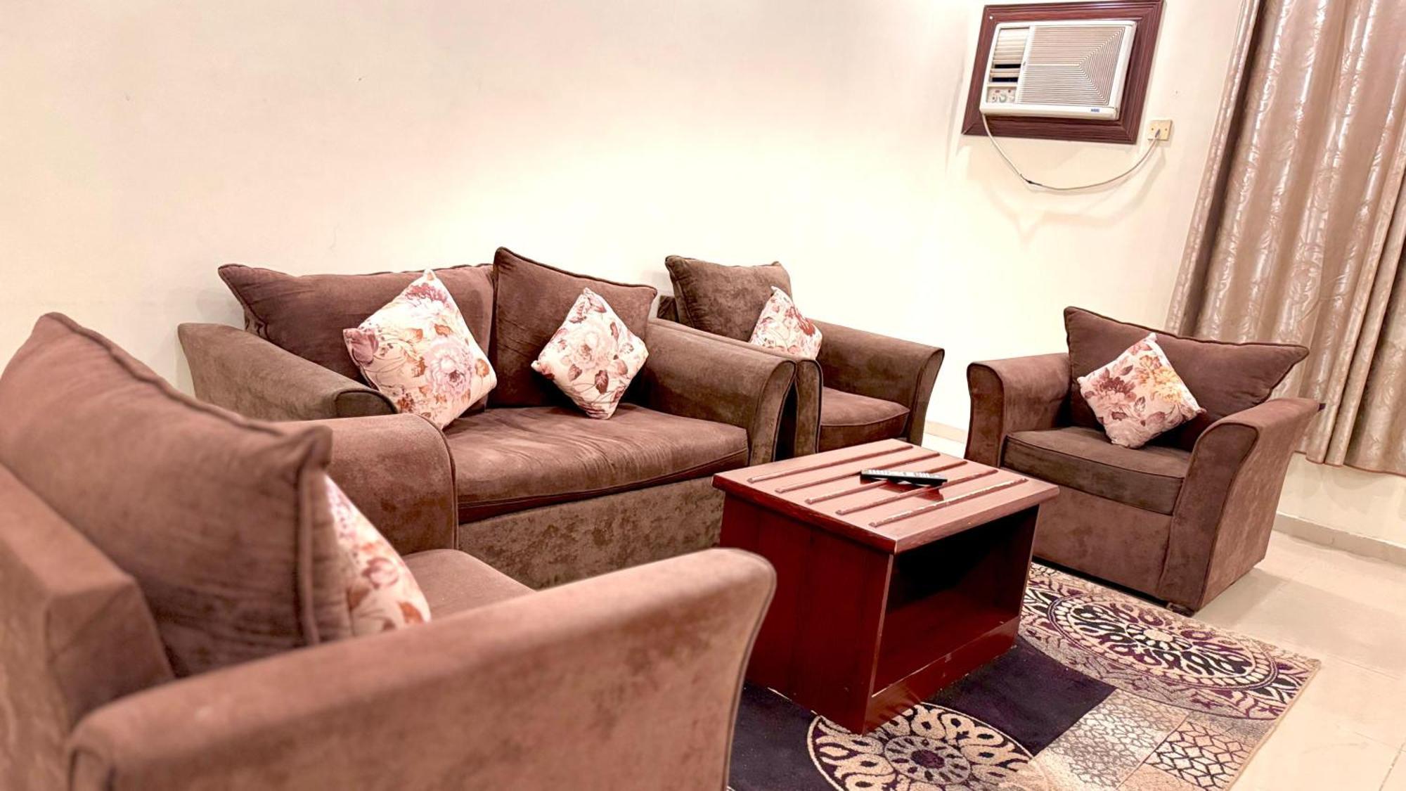 بيت الصالح للضيافة Apartment Medina