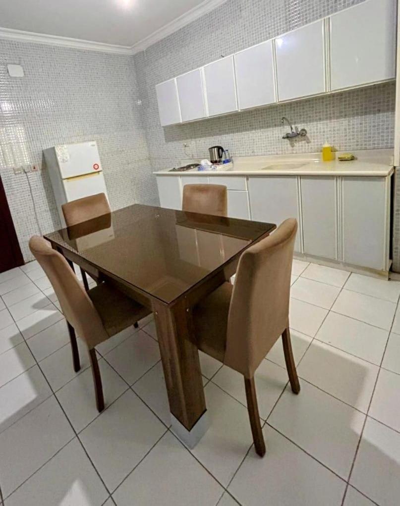 Al Mokhmalia Serviced * Medina