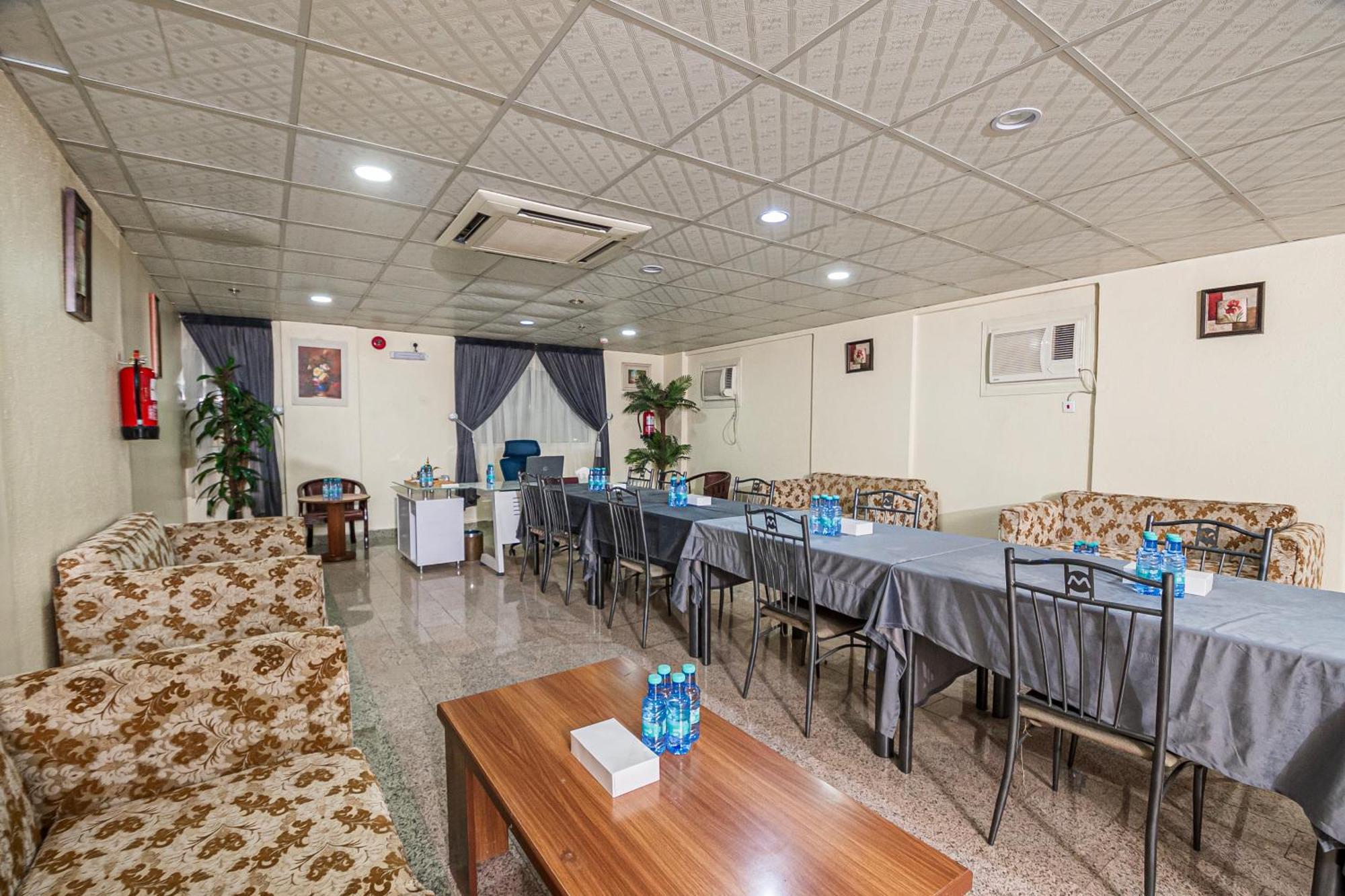 Ghalyt Ohud Aparthotel *