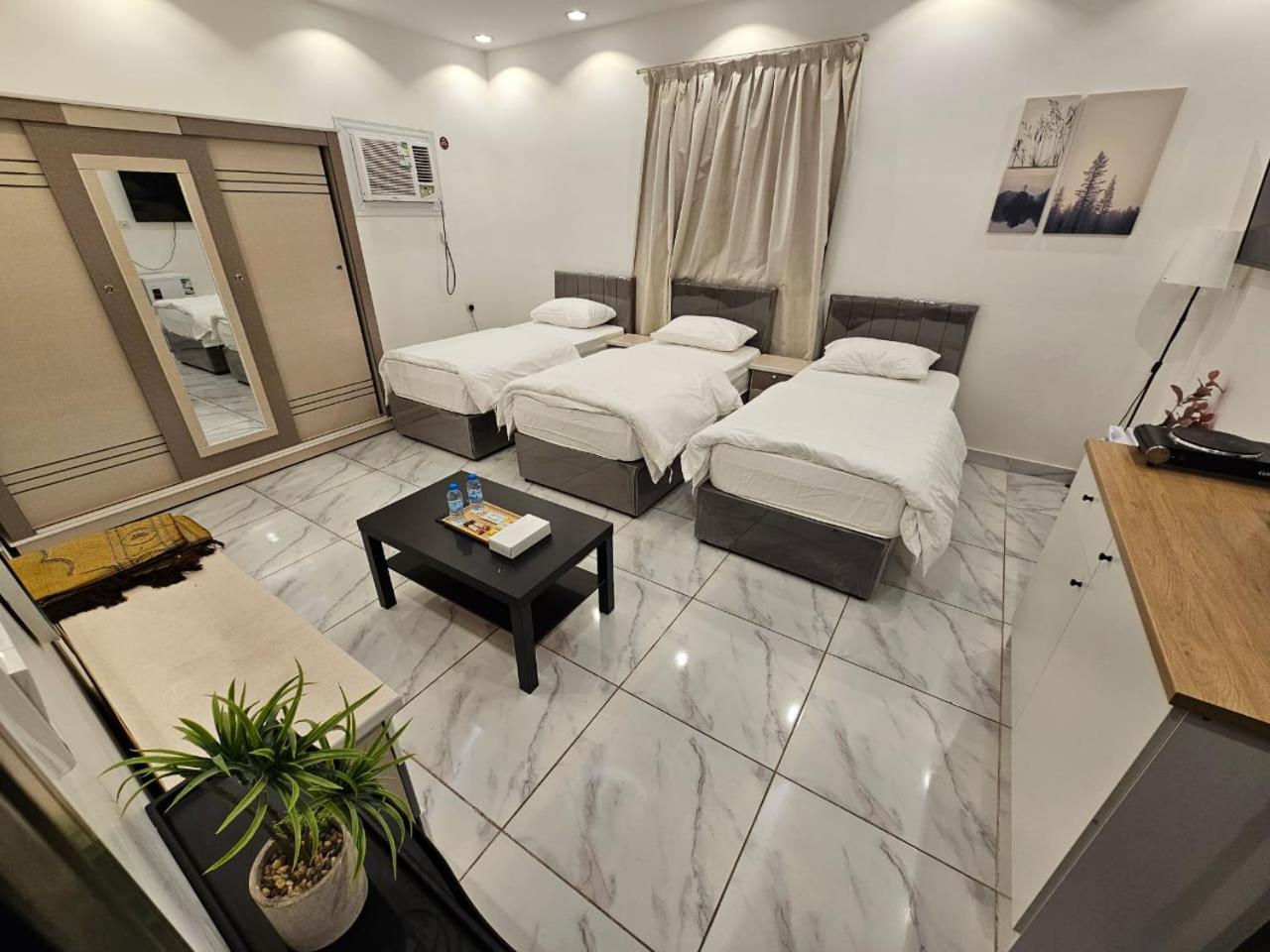 Apartment Comfortable & Big Family 10mins Drive To Al-masjid -nabawi - Nozol Noor 2 *