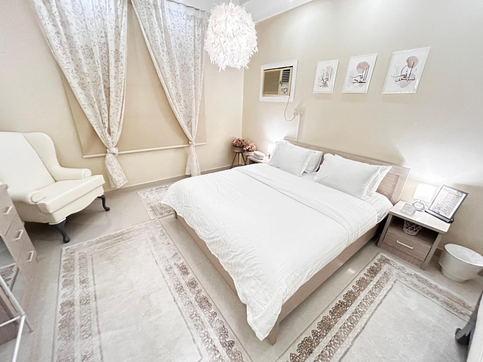 Homey Apartment