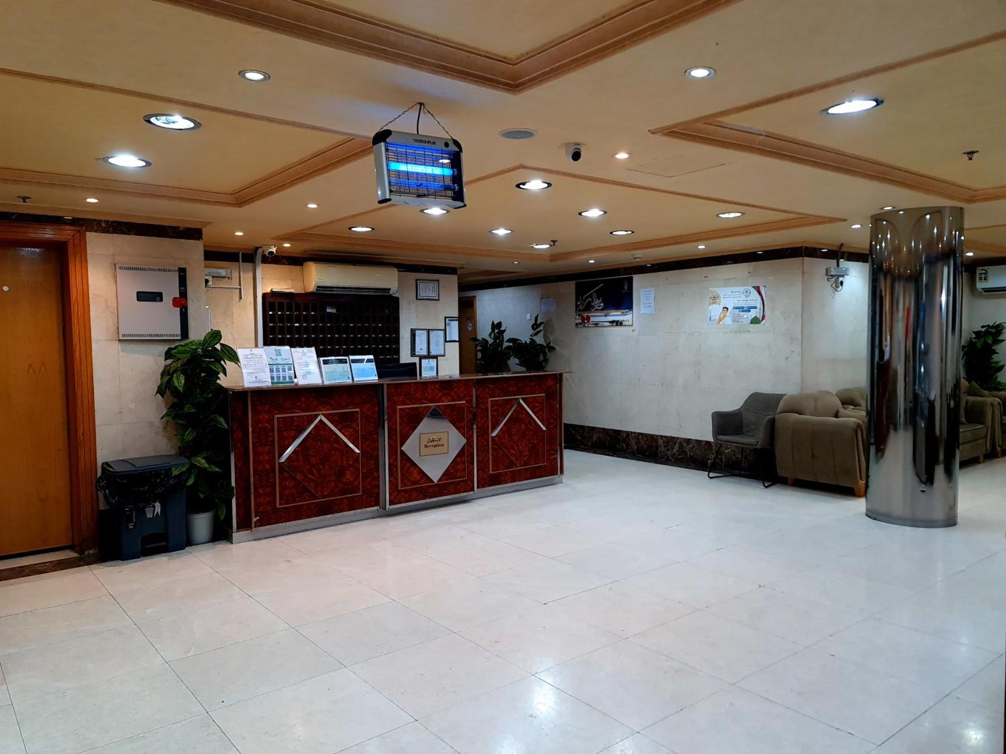 Chatha Barka Hotel - 10 Min Walk To Haram Hotel 2*