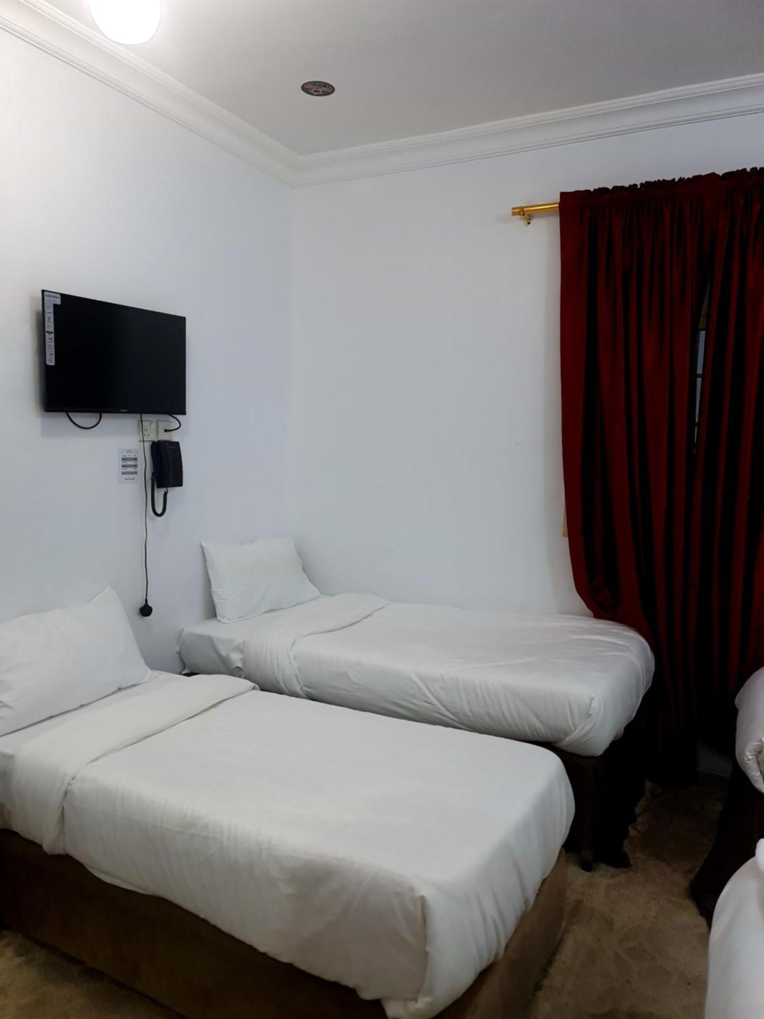 Chatha Barka Hotel - 10 Min Walk To Haram Hotel Medina
