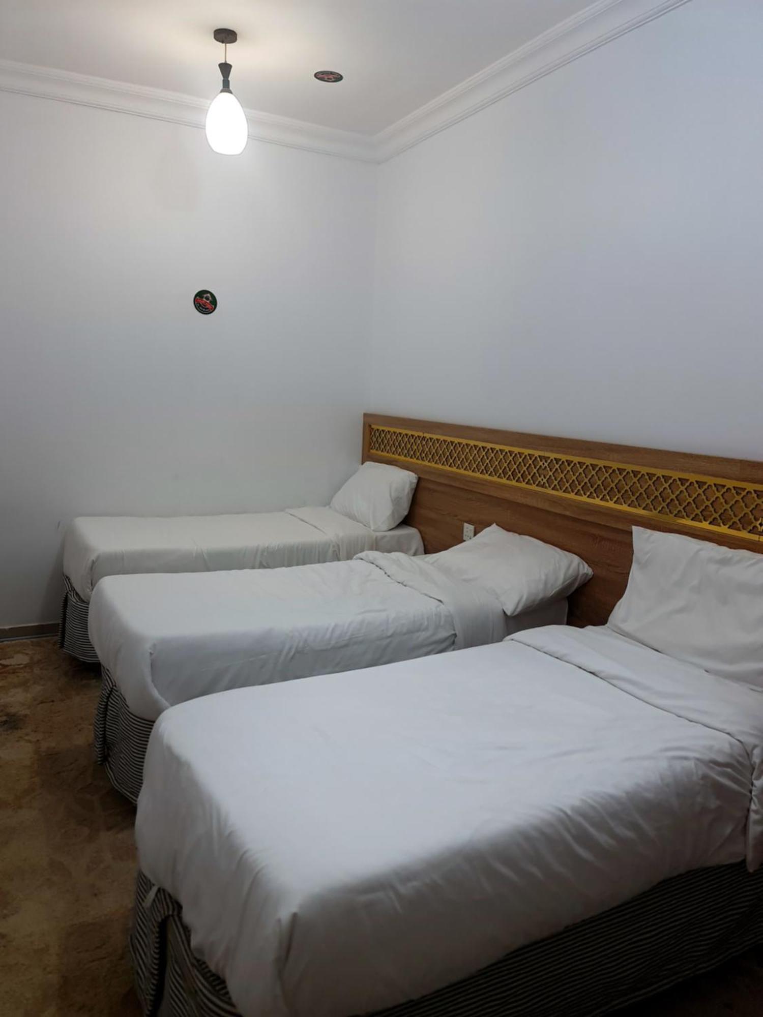 Chatha Barka Hotel - 10 Min Walk To Haram Medina