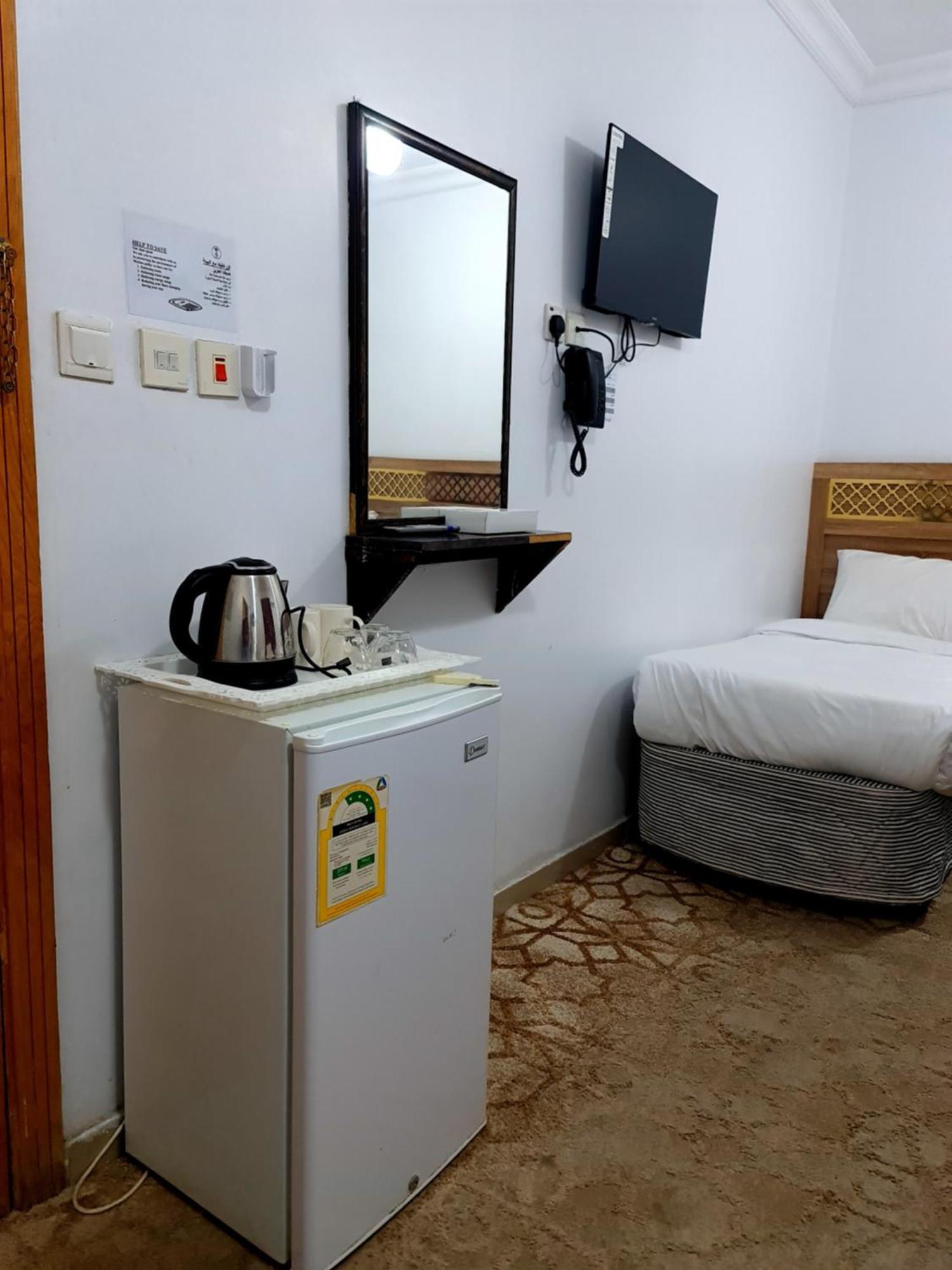 Chatha Barka Hotel - 10 Min Walk To Haram Medina