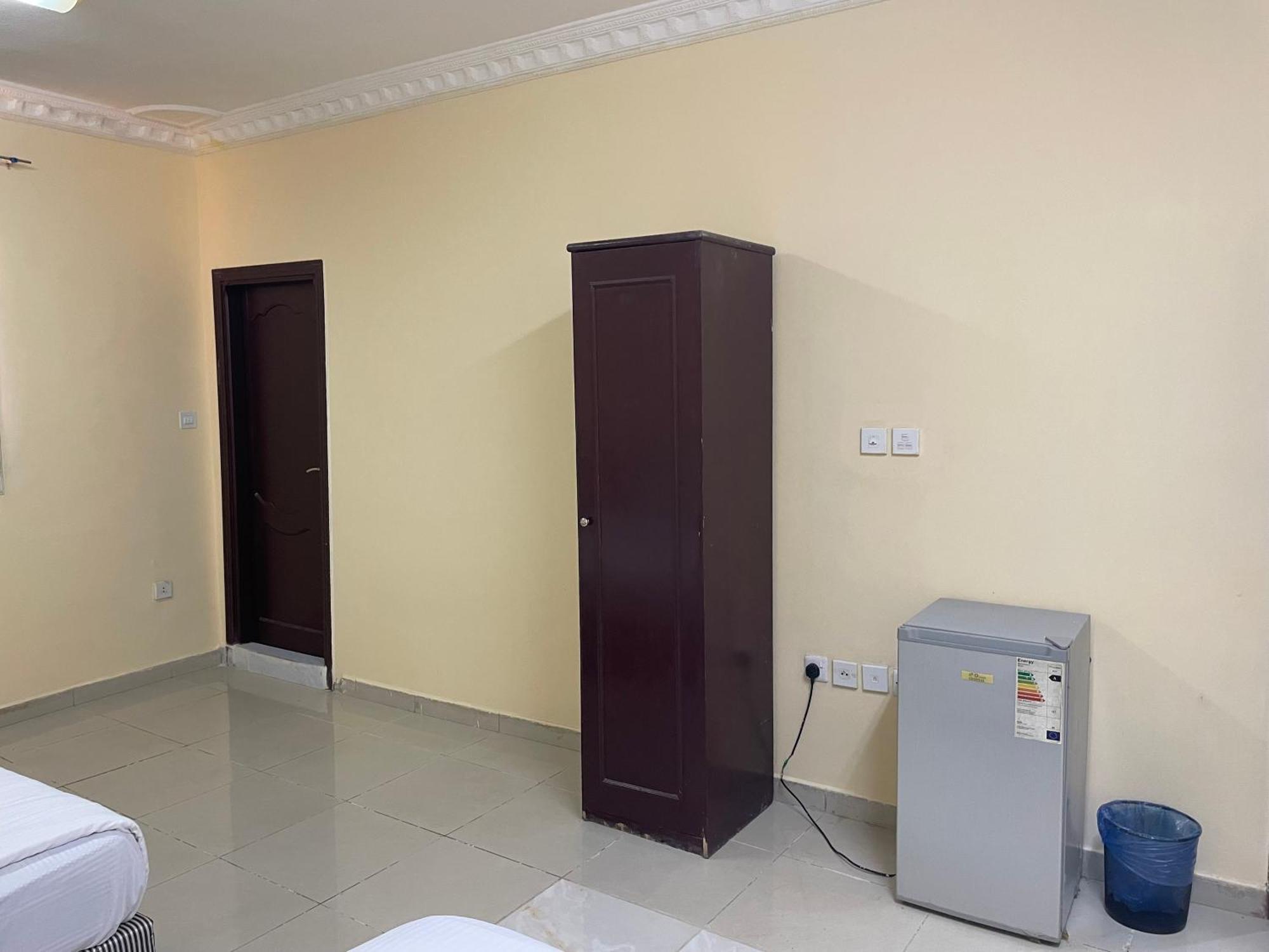 Hotel Saba Furnished 2*