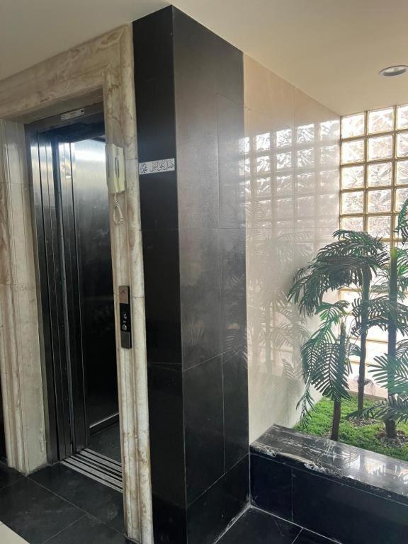 Luxury And Spacious 3br 10min Haram Nabawi