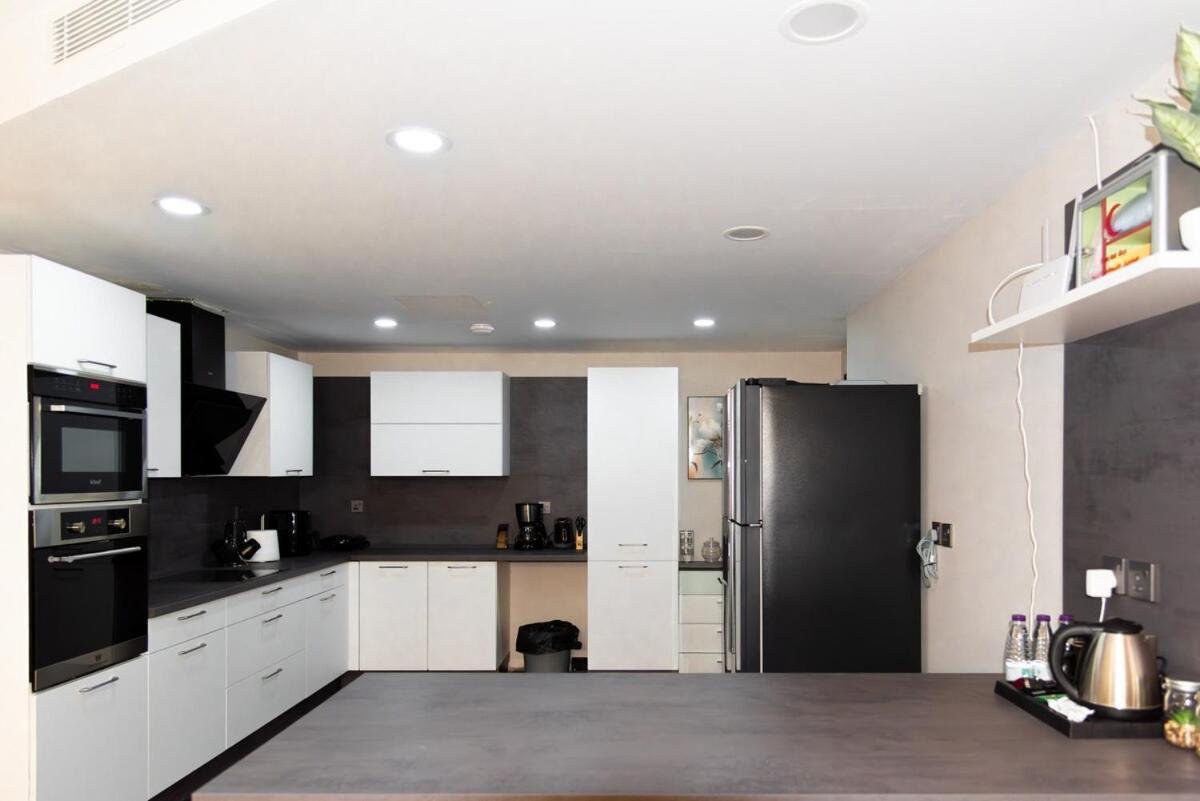 Apartment Luxury And Spacious 3br 10min Haram Nabawi