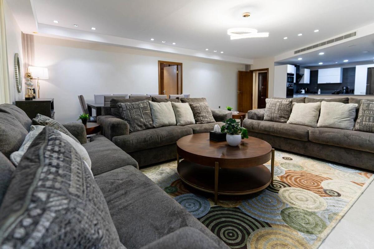 Luxury And Spacious 3br 10min Haram Nabawi Medina